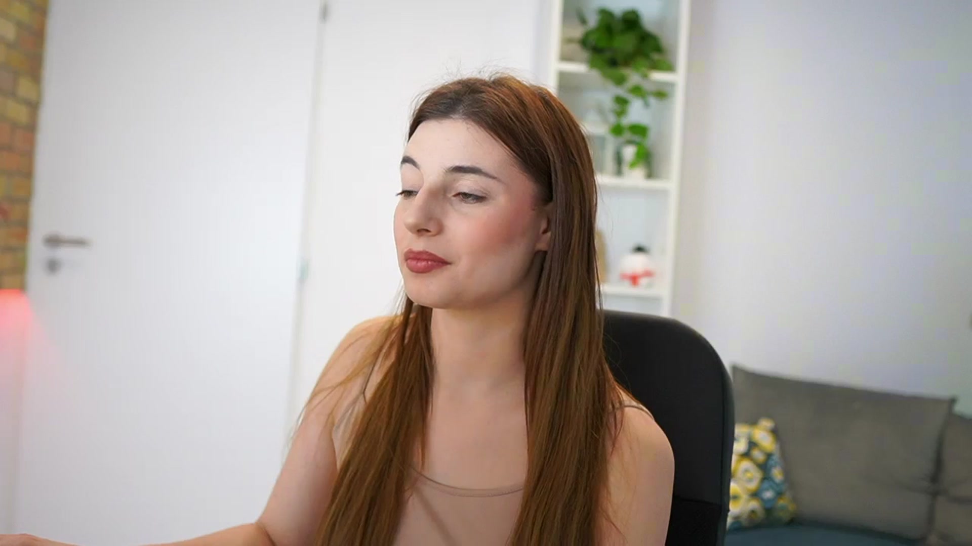 Gallery image thumbnail from Mary__Janee__'s myfreecams stream on, 01/18/2024, 19:18 image 8 of 20