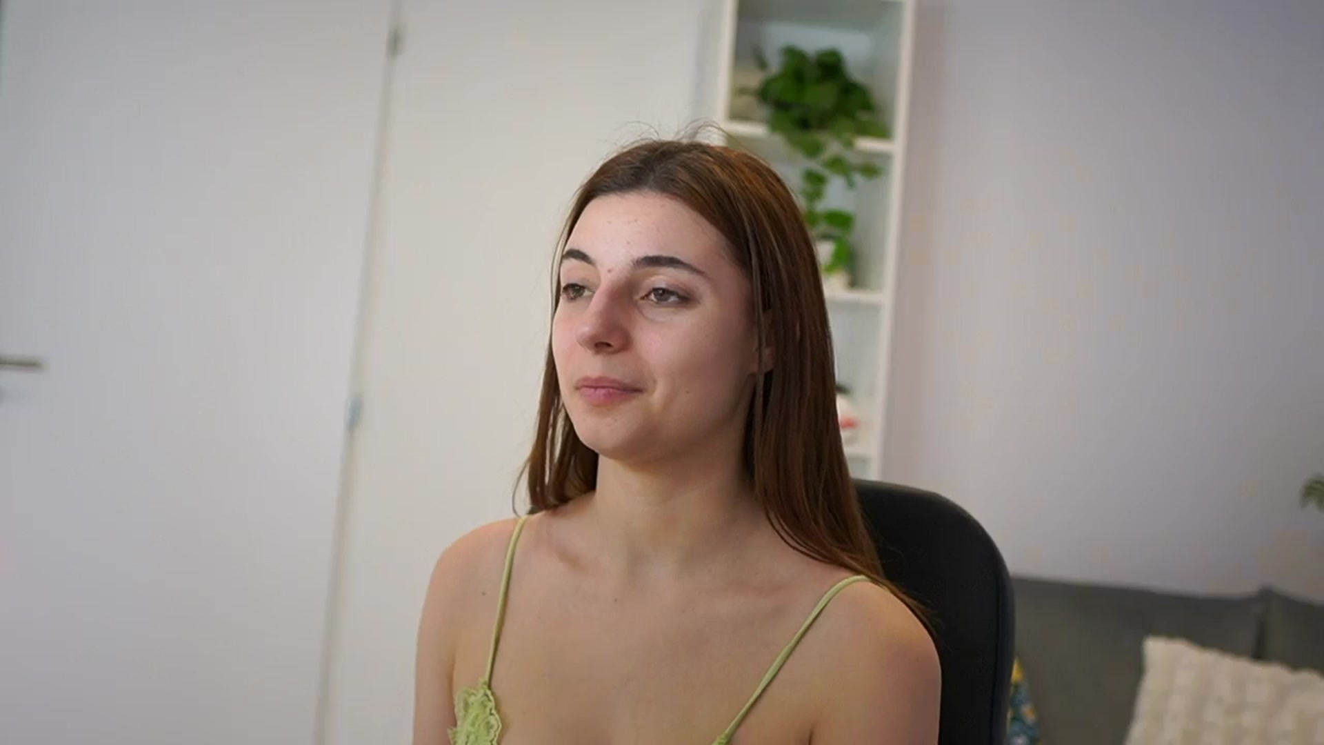 Gallery image thumbnail from Mary__Janee__'s myfreecams stream on, 01/19/2024, 14:59 image 14 of 20