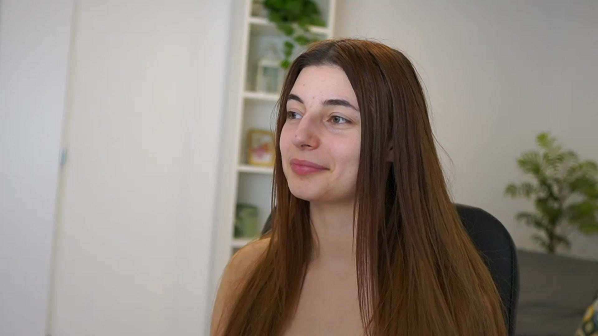Gallery image thumbnail from Mary__Janee__'s myfreecams stream on, 01/29/2024, 13:11 image 17 of 20