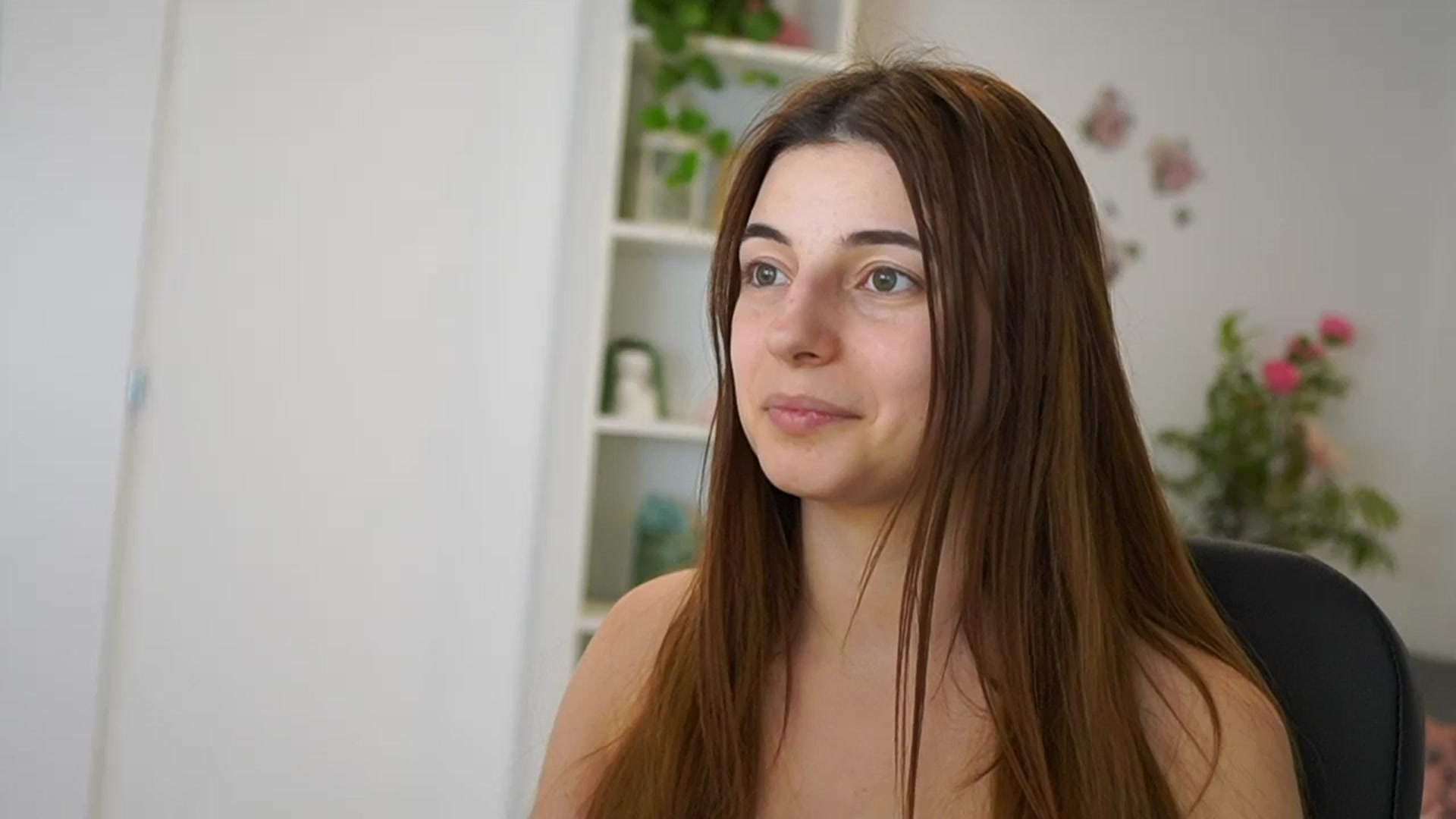 Gallery image thumbnail from Mary__Janee__'s myfreecams stream on, 02/06/2024, 15:38 image 6 of 20