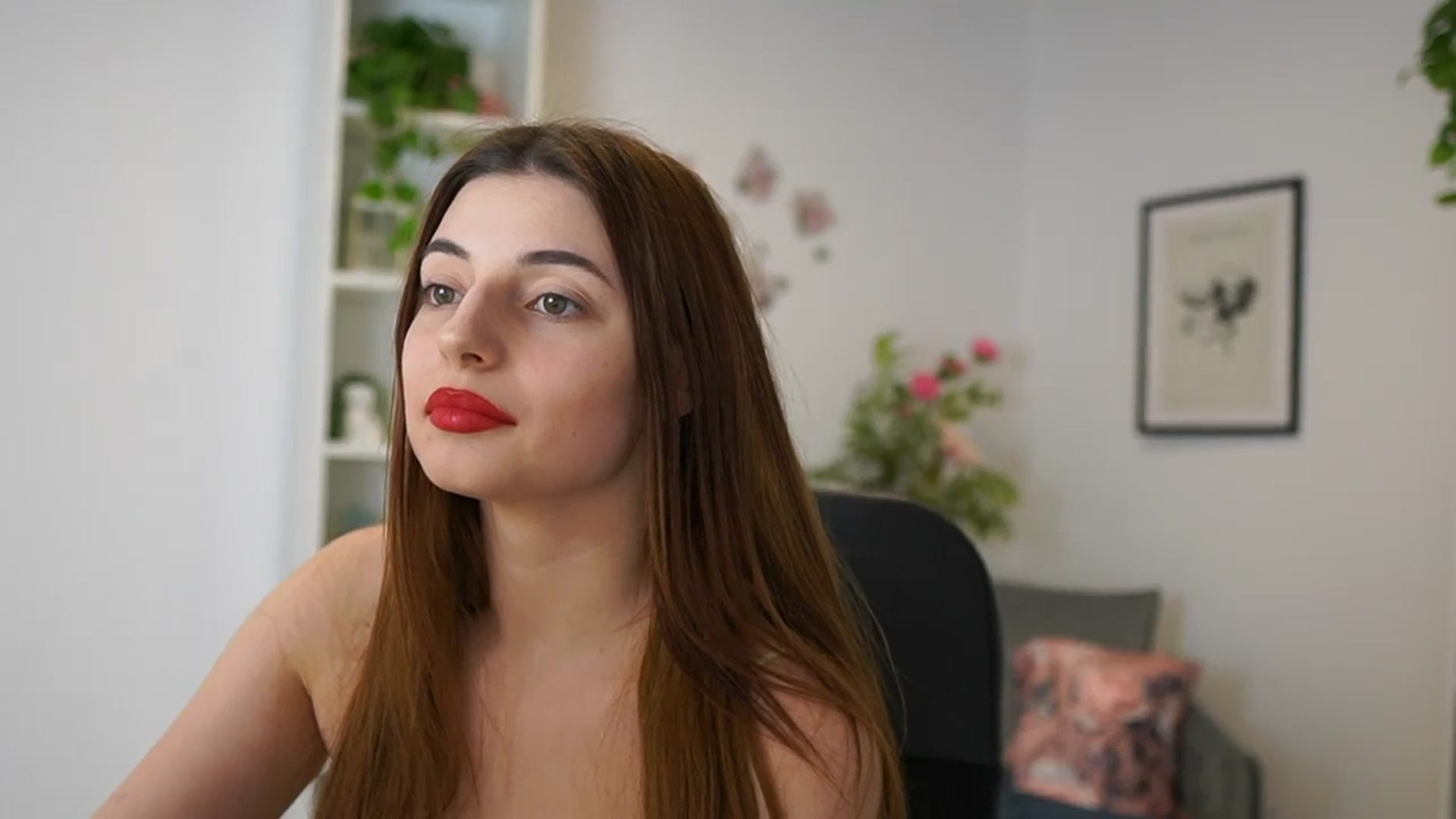 Gallery image thumbnail from Mary__Janee__'s myfreecams stream on, 02/22/2024, 19:10 image 15 of 20