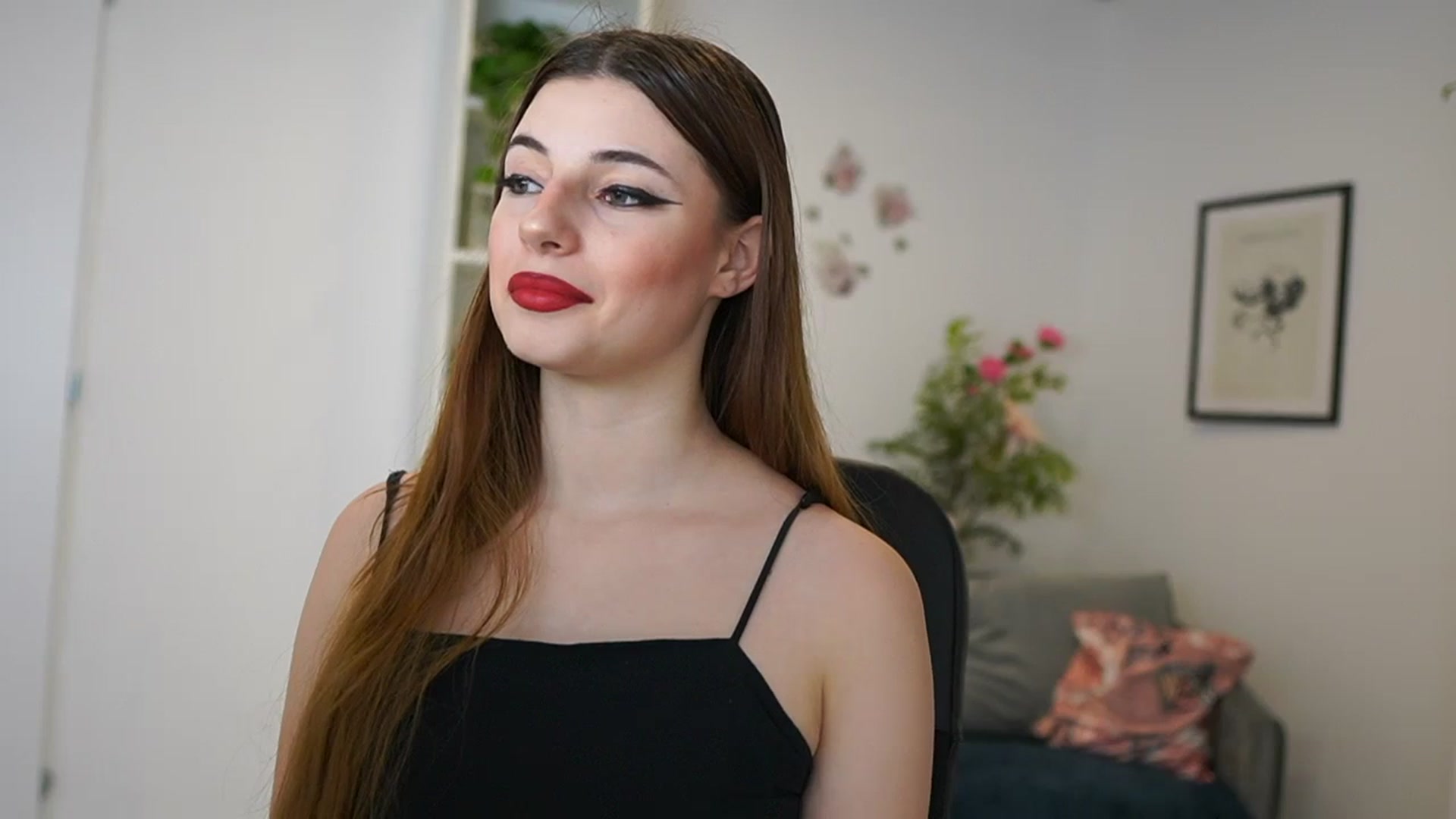 Gallery image thumbnail from Mary__Janee__'s myfreecams stream on, 02/25/2024, 19:55 image 3 of 20