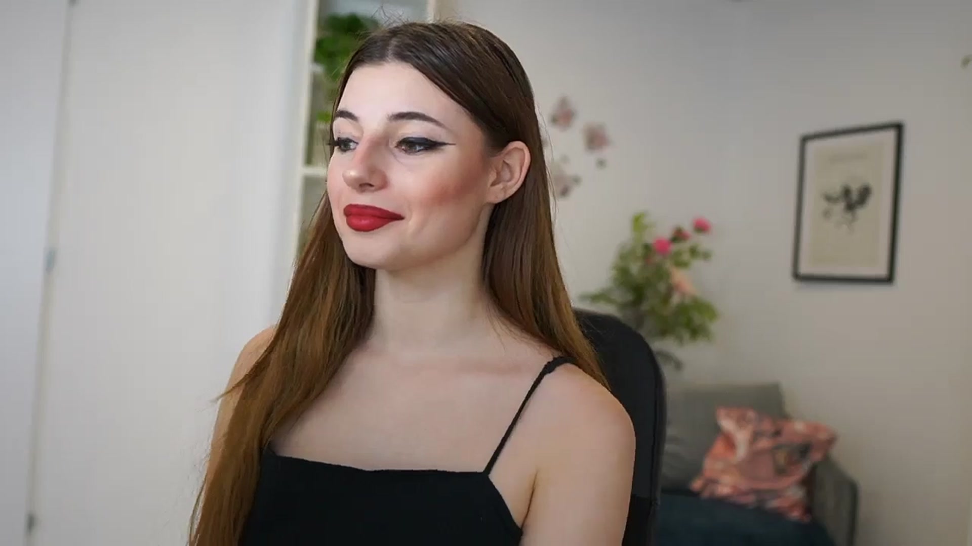 Gallery image thumbnail from Mary__Janee__'s myfreecams stream on, 02/25/2024, 19:55 image 15 of 20