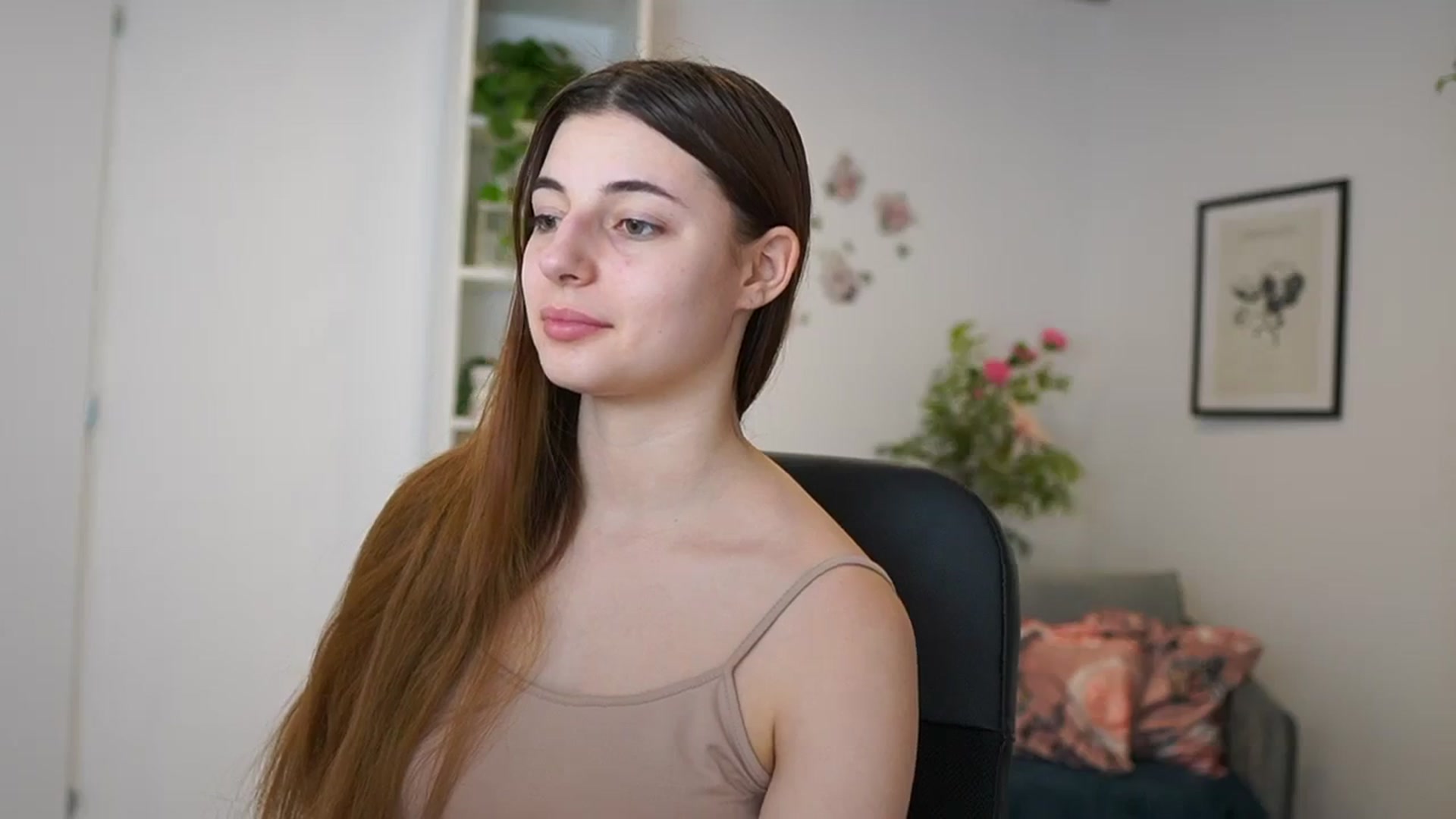 Gallery image thumbnail from Mary__Janee__'s myfreecams stream on, 02/26/2024, 21:27 image 2 of 20