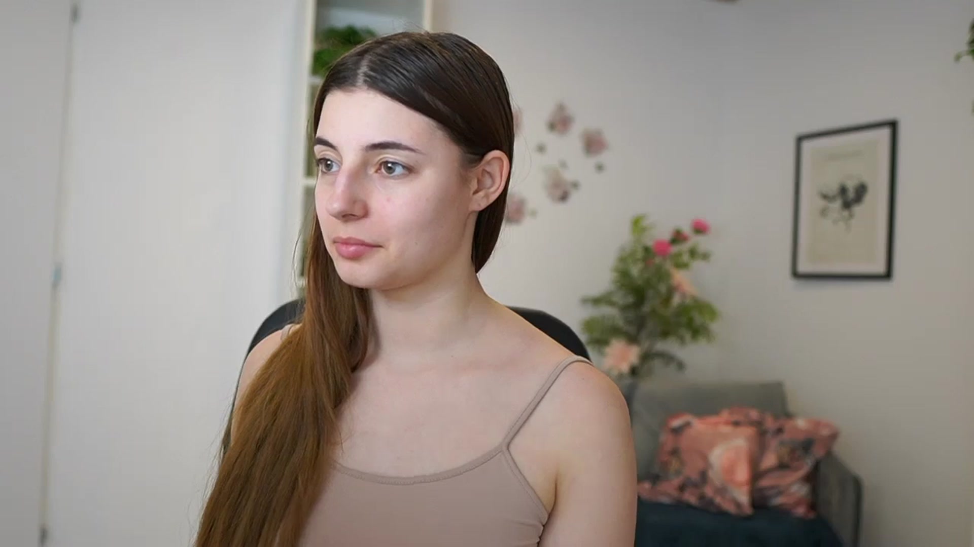 Gallery image thumbnail from Mary__Janee__'s myfreecams stream on, 02/26/2024, 21:27 image 8 of 20