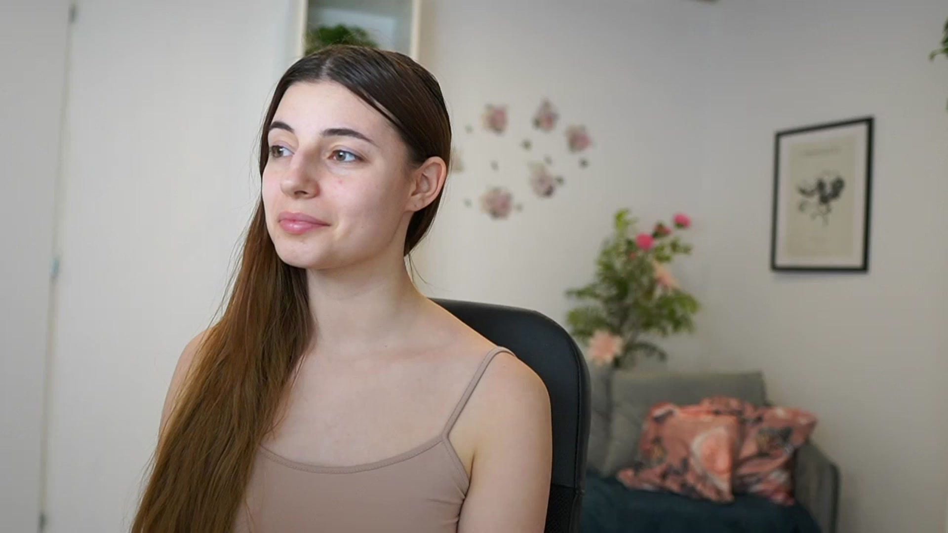 Gallery image thumbnail from Mary__Janee__'s myfreecams stream on, 02/26/2024, 21:27 image 11 of 20