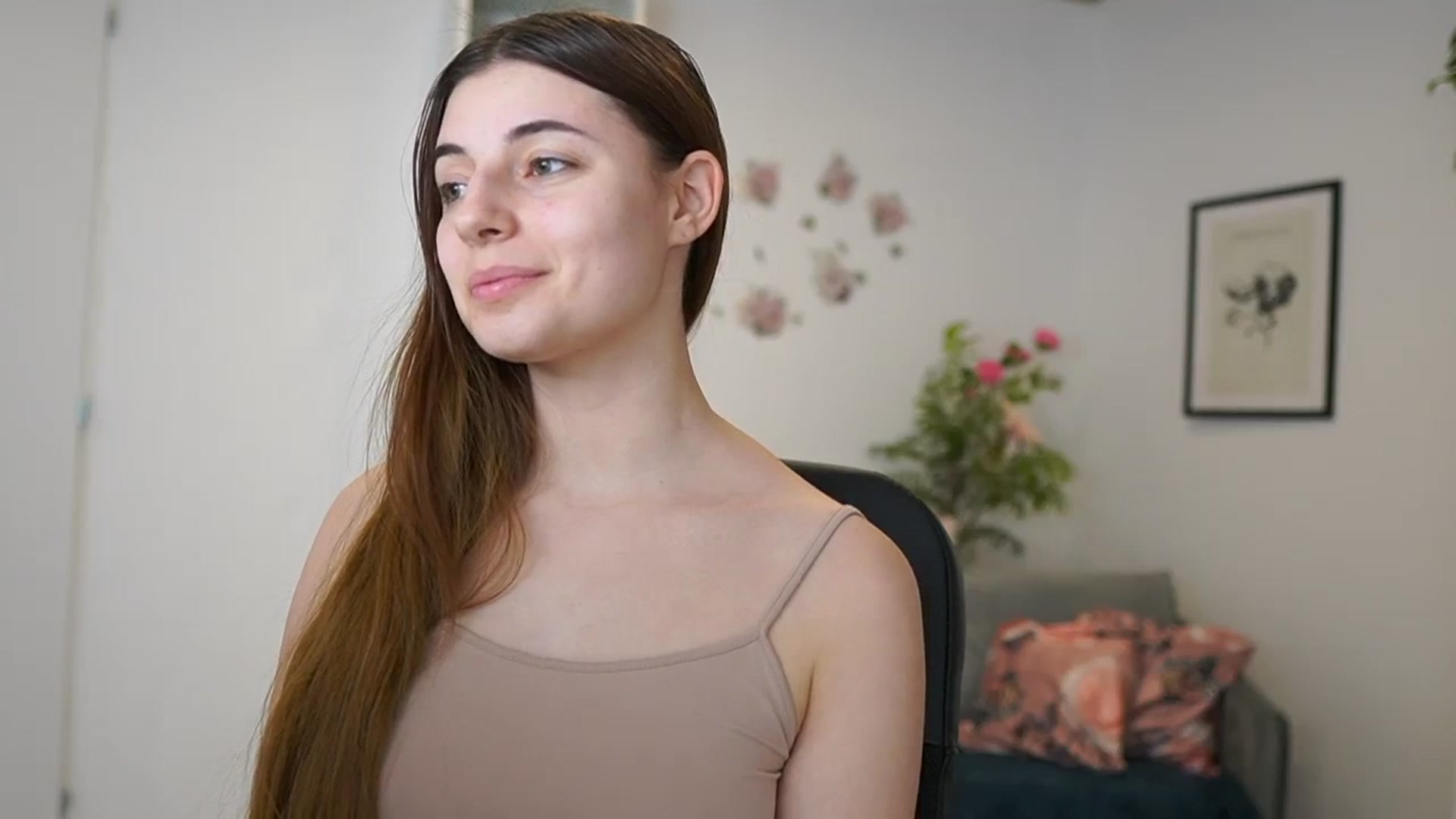 Gallery image thumbnail from Mary__Janee__'s myfreecams stream on, 02/26/2024, 21:27 image 16 of 20