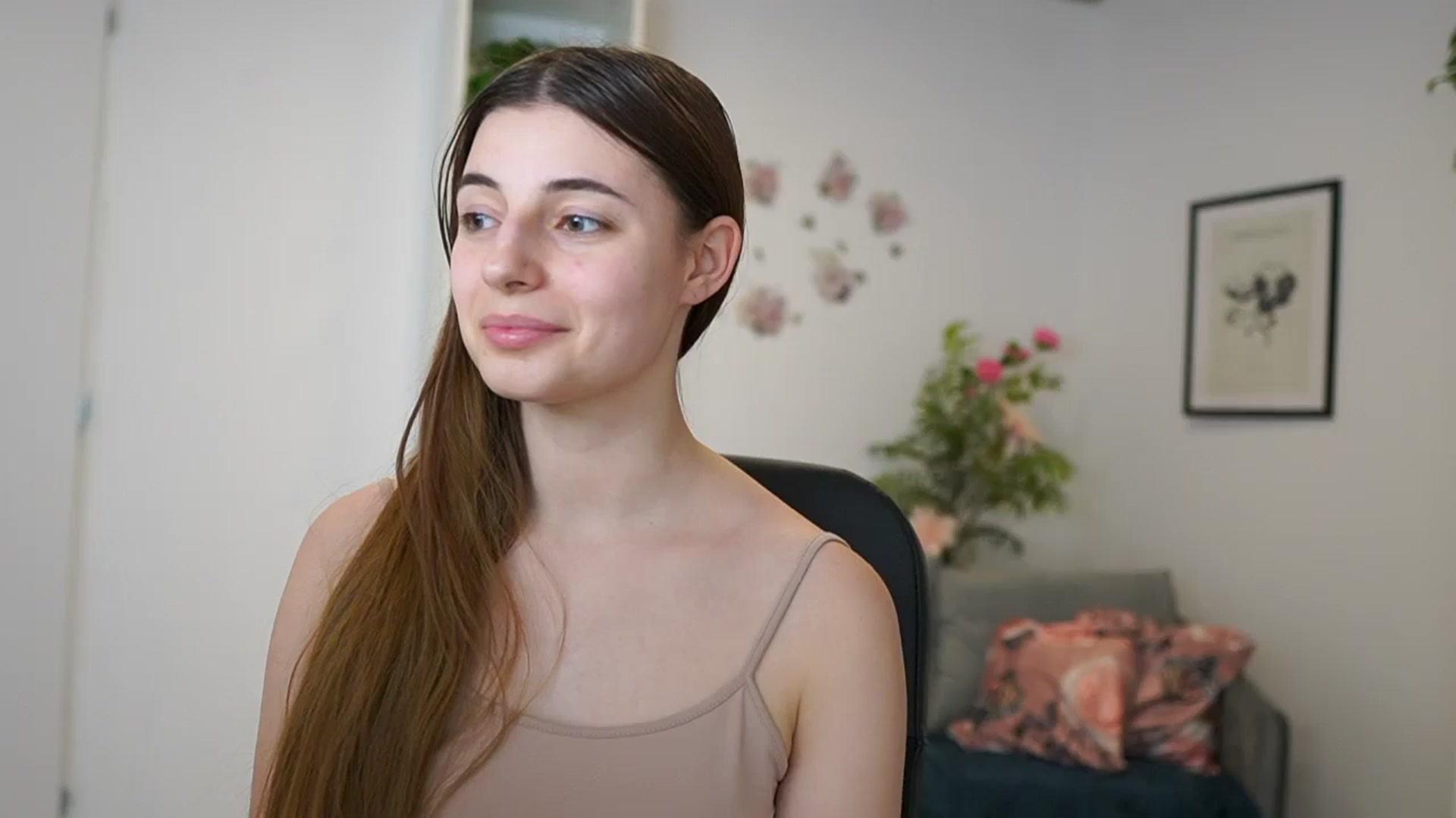 Gallery image thumbnail from Mary__Janee__'s myfreecams stream on, 02/26/2024, 21:27 image 19 of 20