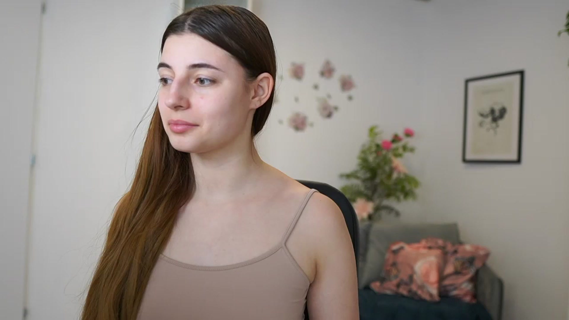 Gallery image thumbnail from Mary__Janee__'s myfreecams stream on, 02/26/2024, 21:27 image 7 of 20