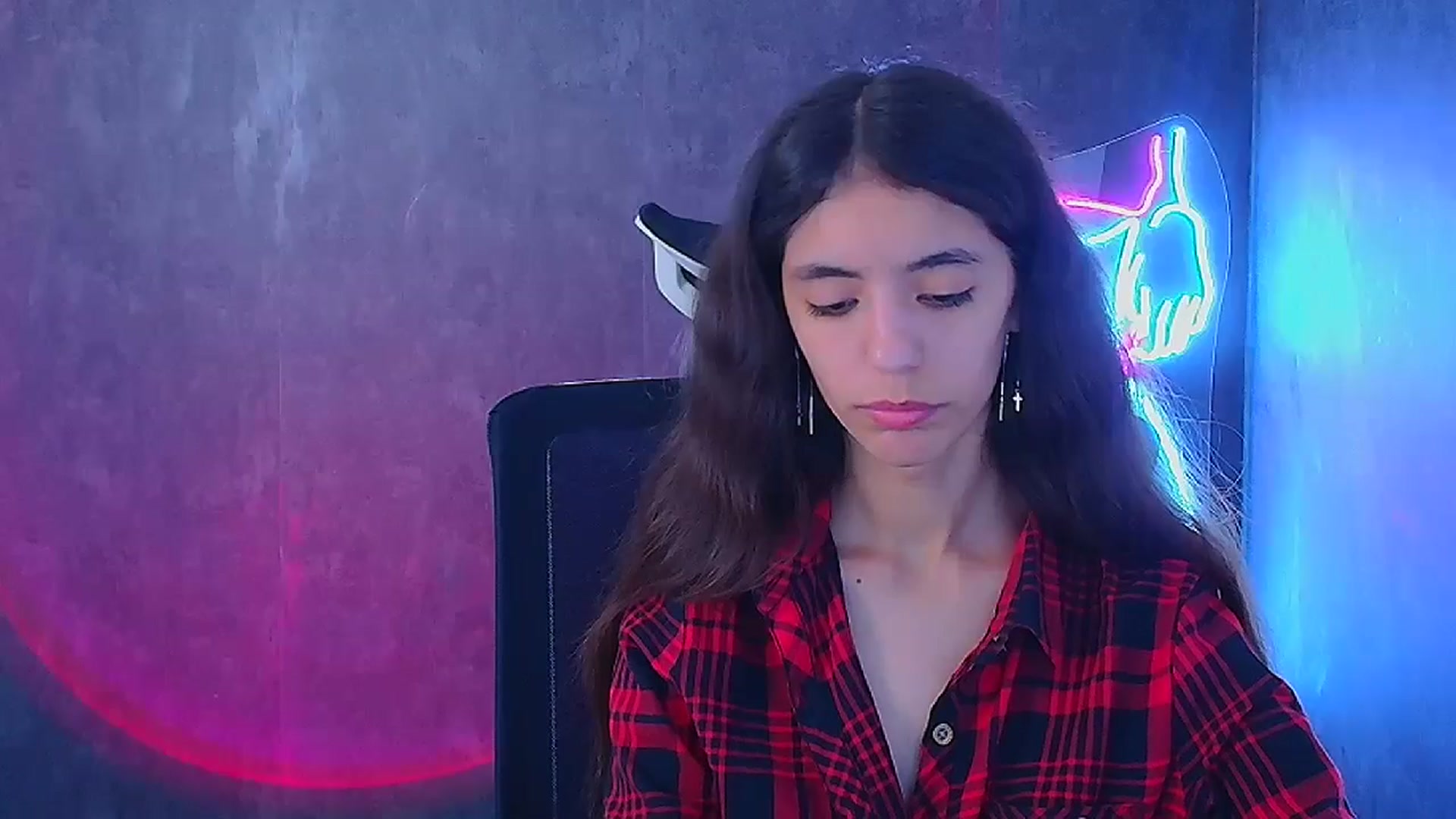 Gallery image thumbnail from Mary_lo01's myfreecams stream on, 09/13/2024, 22:21 image 19 of 20