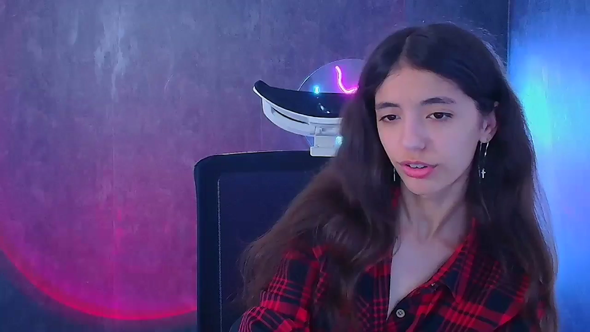 Gallery image thumbnail from Mary_lo01's myfreecams stream on, 09/13/2024, 22:21 image 1 of 20