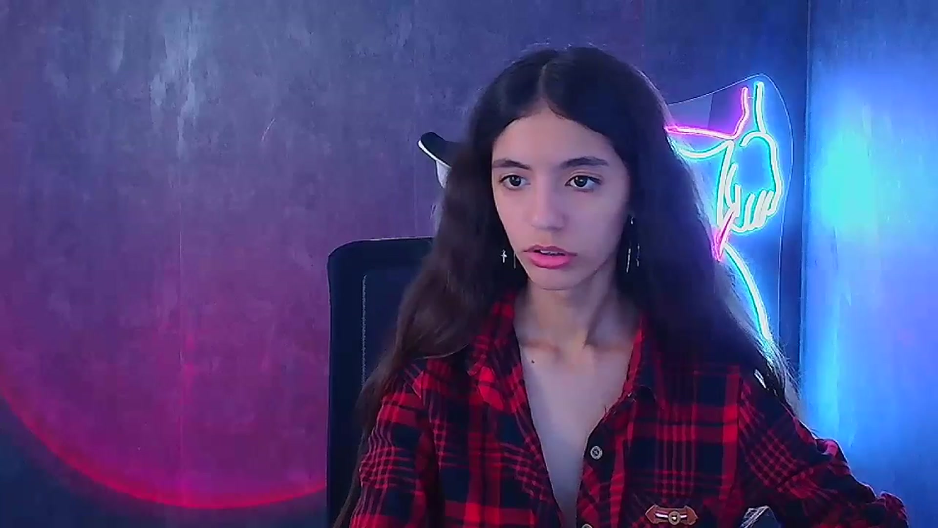 Gallery image thumbnail from Mary_lo01's myfreecams stream on, 09/13/2024, 23:56 image 16 of 20