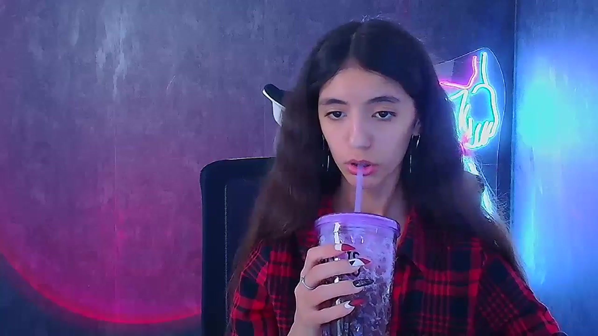 Gallery image thumbnail from Mary_lo01's myfreecams stream on, 09/13/2024, 23:56 image 6 of 20