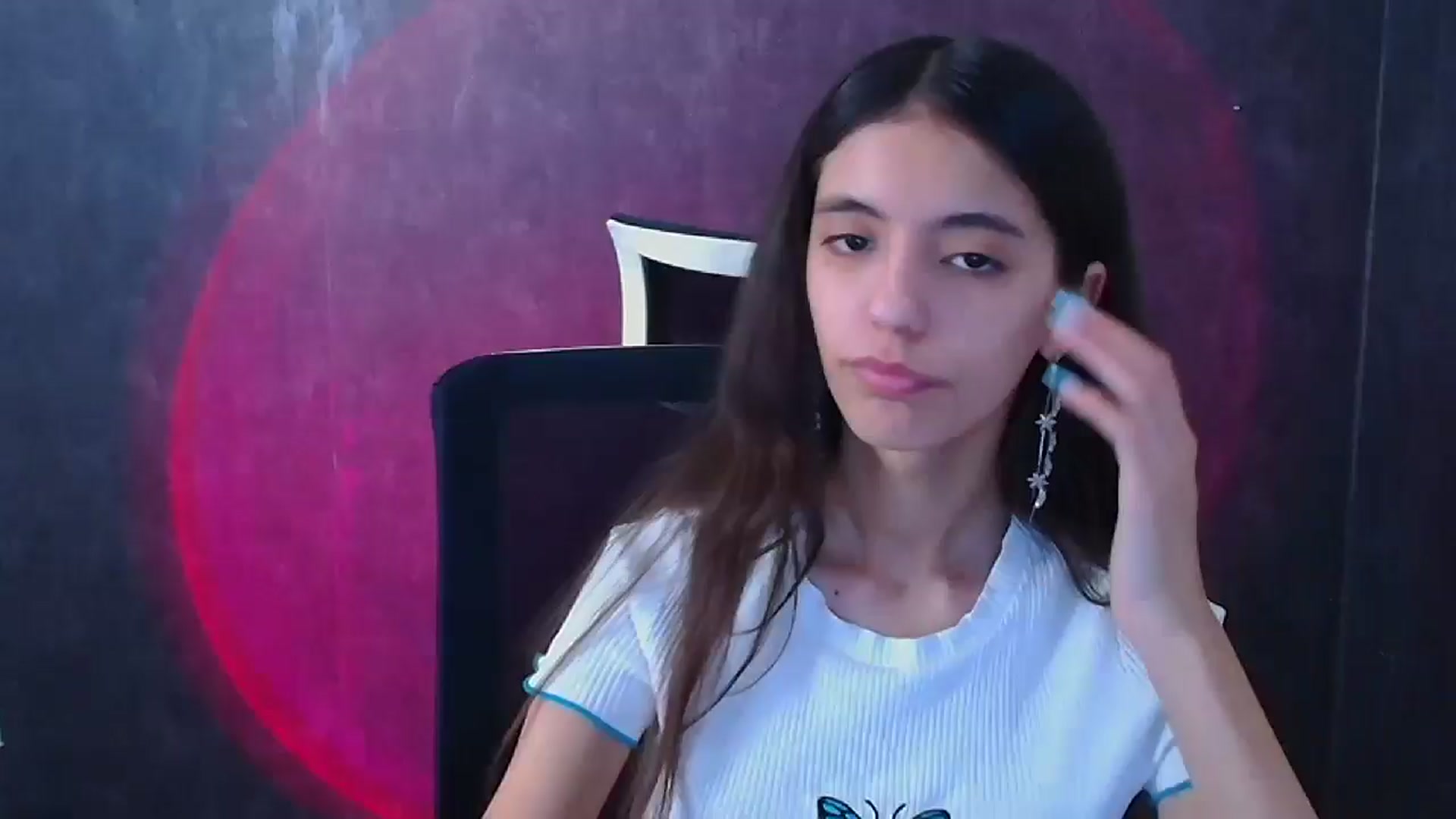 Gallery image thumbnail from Mary_lo01's myfreecams stream on, 12/25/2024, 13:51 image 2 of 20