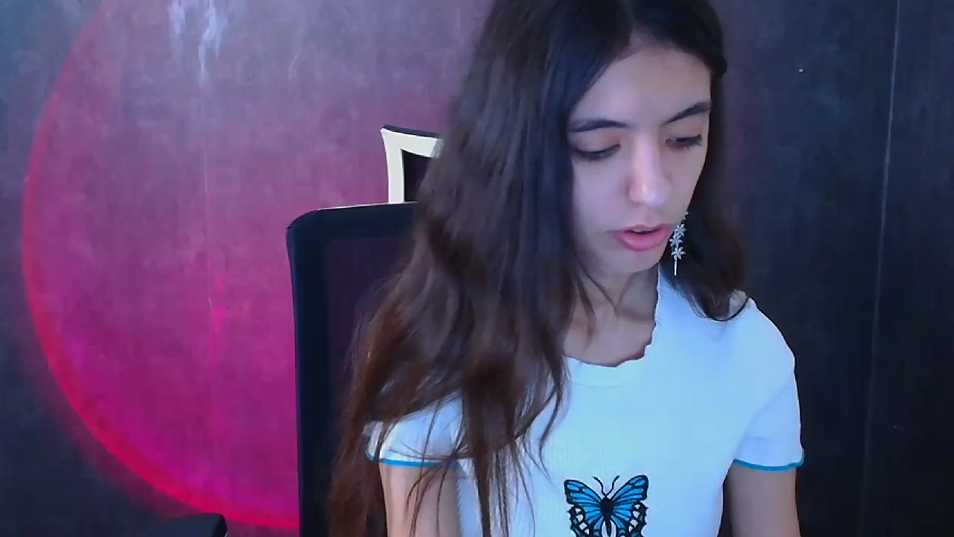 Gallery image thumbnail from Mary_lo01's myfreecams stream on, 12/25/2024, 14:36 image 19 of 20