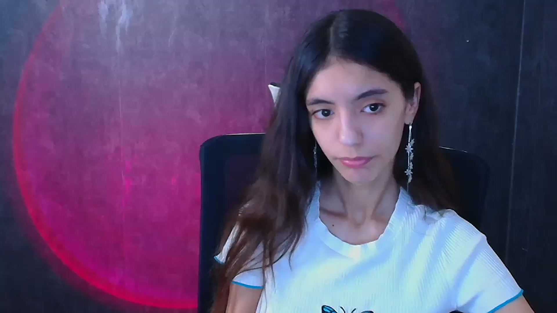 Gallery image thumbnail from Mary_lo01's myfreecams stream on, 12/25/2024, 14:36 image 8 of 20