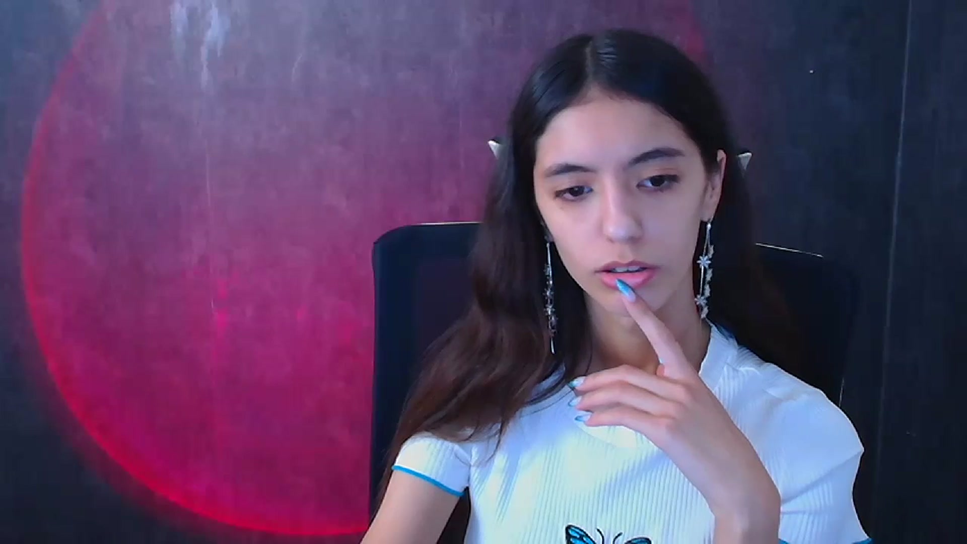 Gallery image thumbnail from Mary_lo01's myfreecams stream on, 12/25/2024, 15:53 image 17 of 20