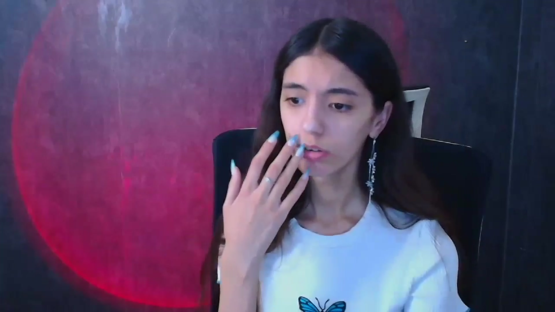 Gallery image thumbnail from Mary_lo01's myfreecams stream on, 12/25/2024, 15:53 image 14 of 20