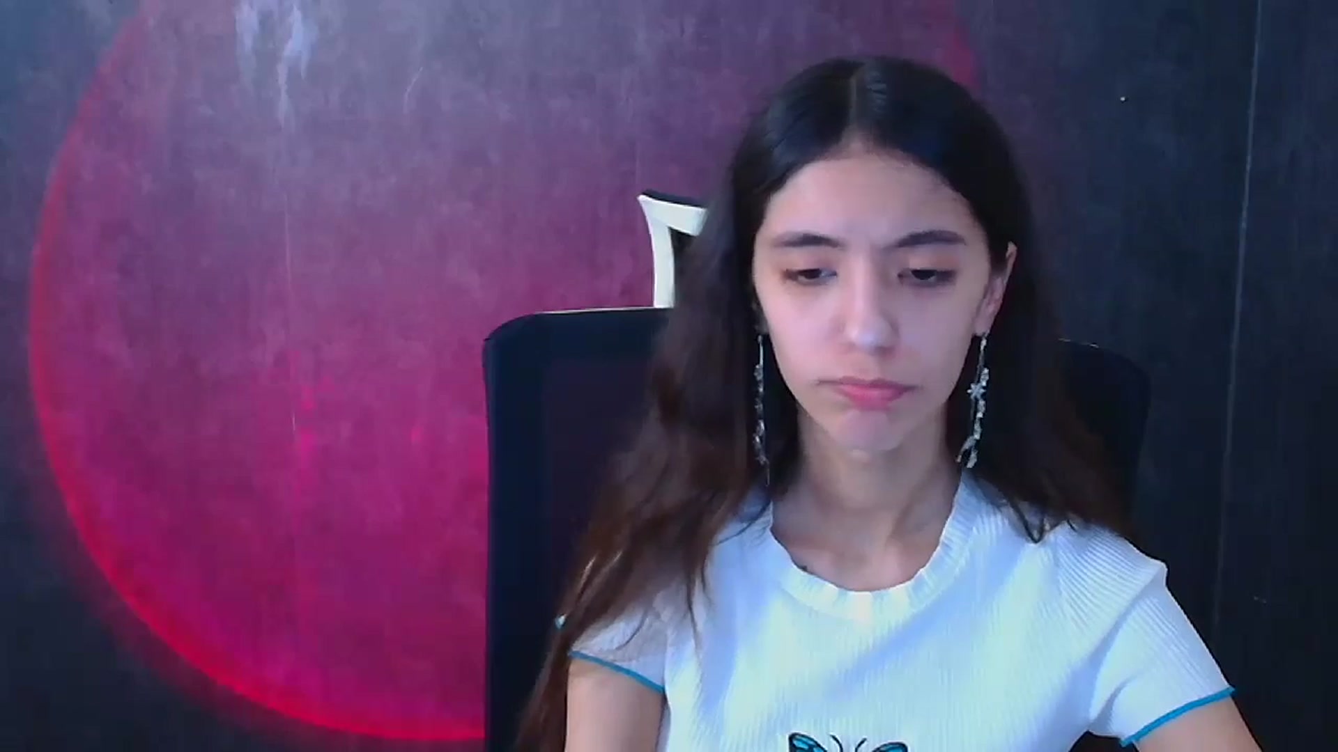 Gallery image thumbnail from Mary_lo01's myfreecams stream on, 12/25/2024, 16:19 image 5 of 20