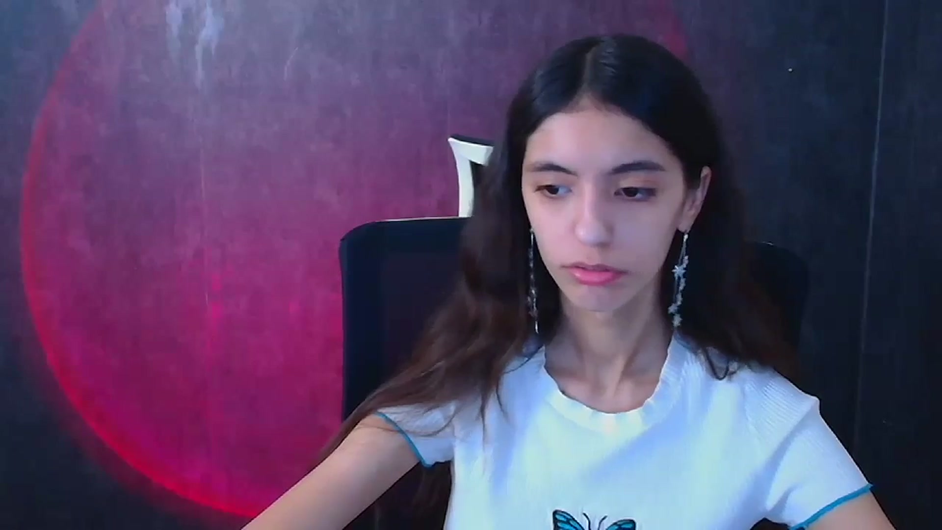 Gallery image thumbnail from Mary_lo01's myfreecams stream on, 12/25/2024, 16:19 image 8 of 20
