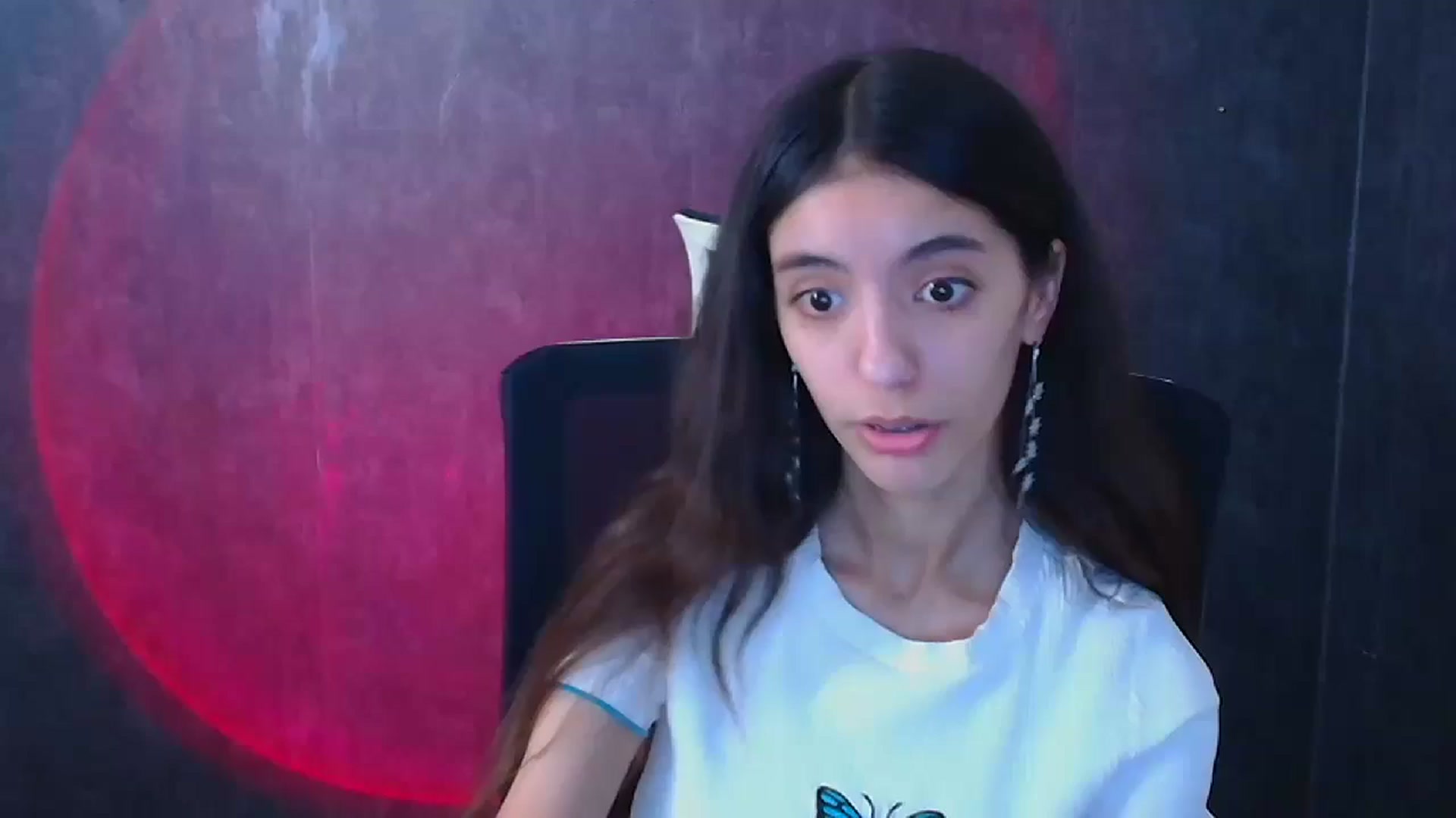 Gallery image thumbnail from Mary_lo01's myfreecams stream on, 12/25/2024, 17:13 image 3 of 20