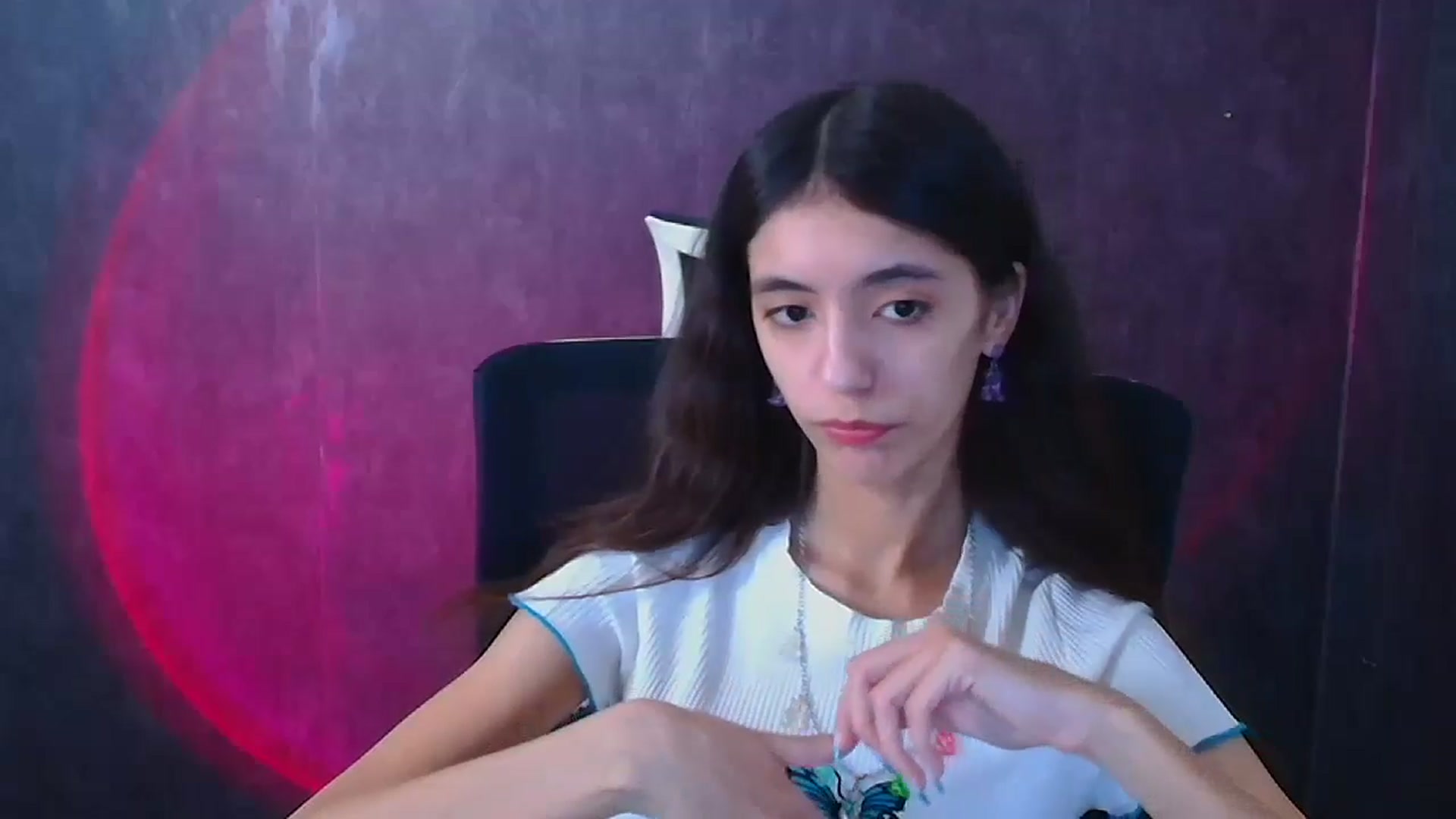 Gallery image thumbnail from Mary_lo01's myfreecams stream on, 12/26/2024, 14:01 image 12 of 20