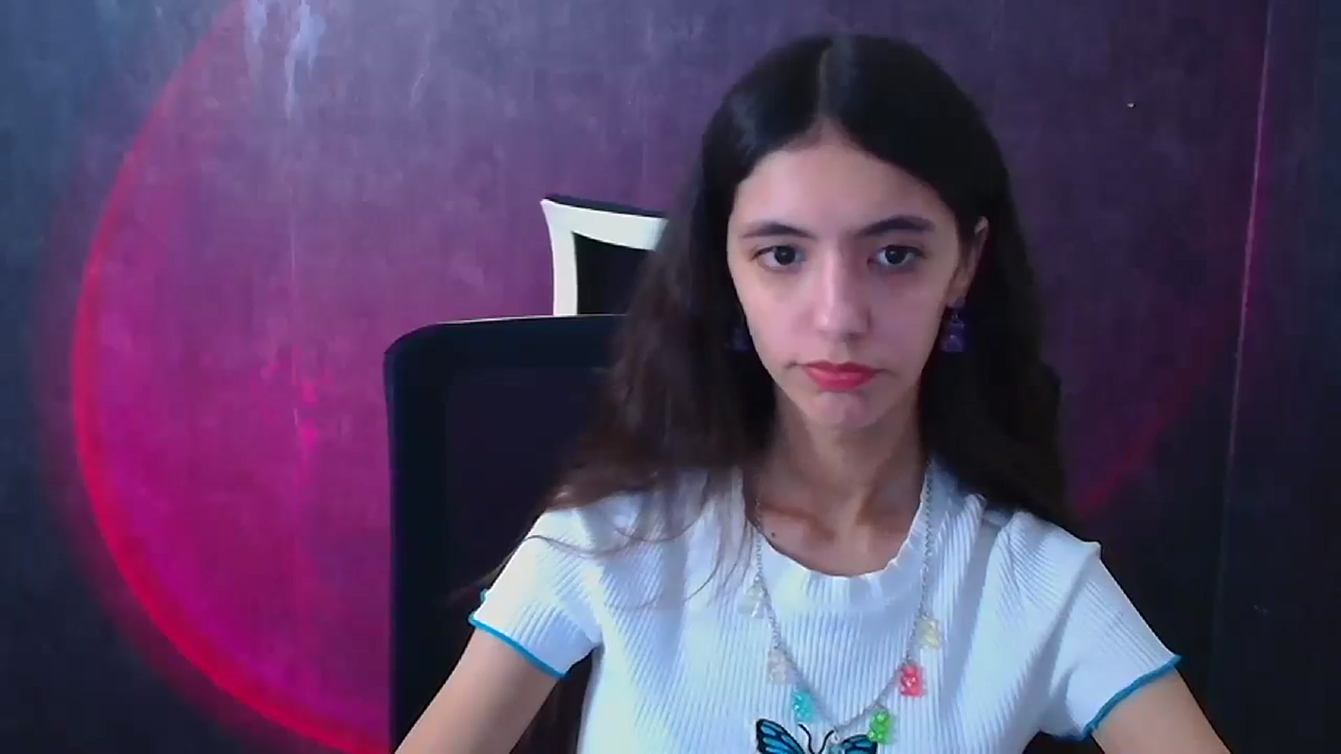 Gallery image thumbnail from Mary_lo01's myfreecams stream on, 12/26/2024, 14:01 image 3 of 20
