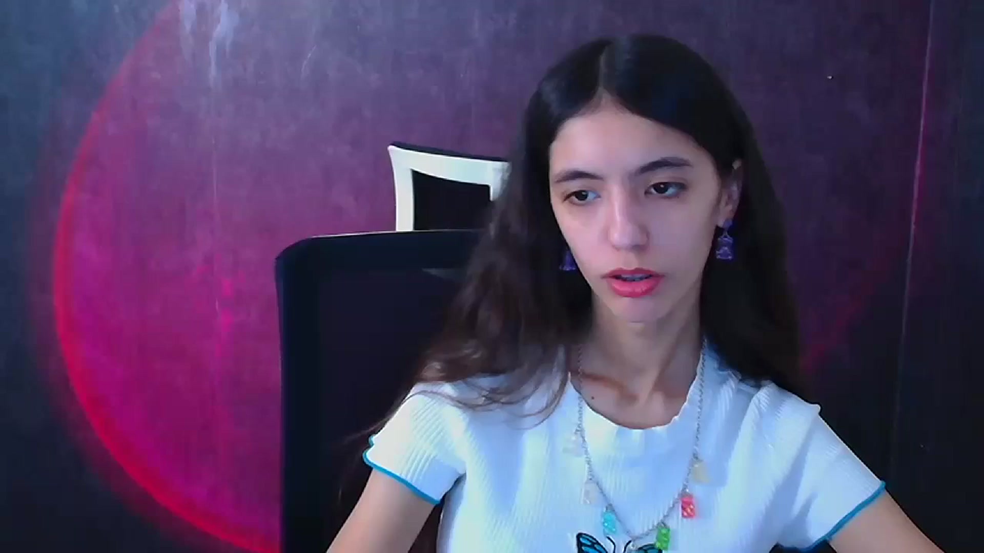 Gallery image thumbnail from Mary_lo01's myfreecams stream on, 12/26/2024, 14:01 image 1 of 20