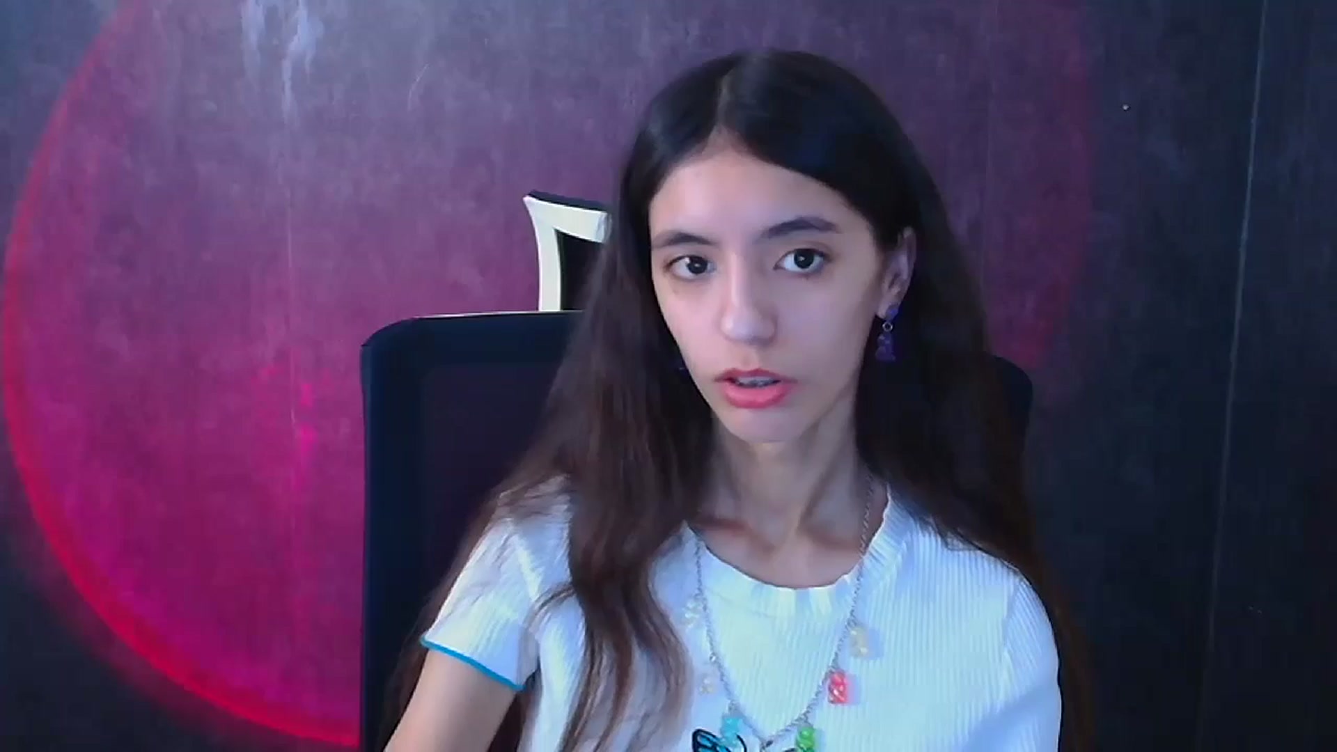 Gallery image thumbnail from Mary_lo01's myfreecams stream on, 12/26/2024, 14:49 image 2 of 20