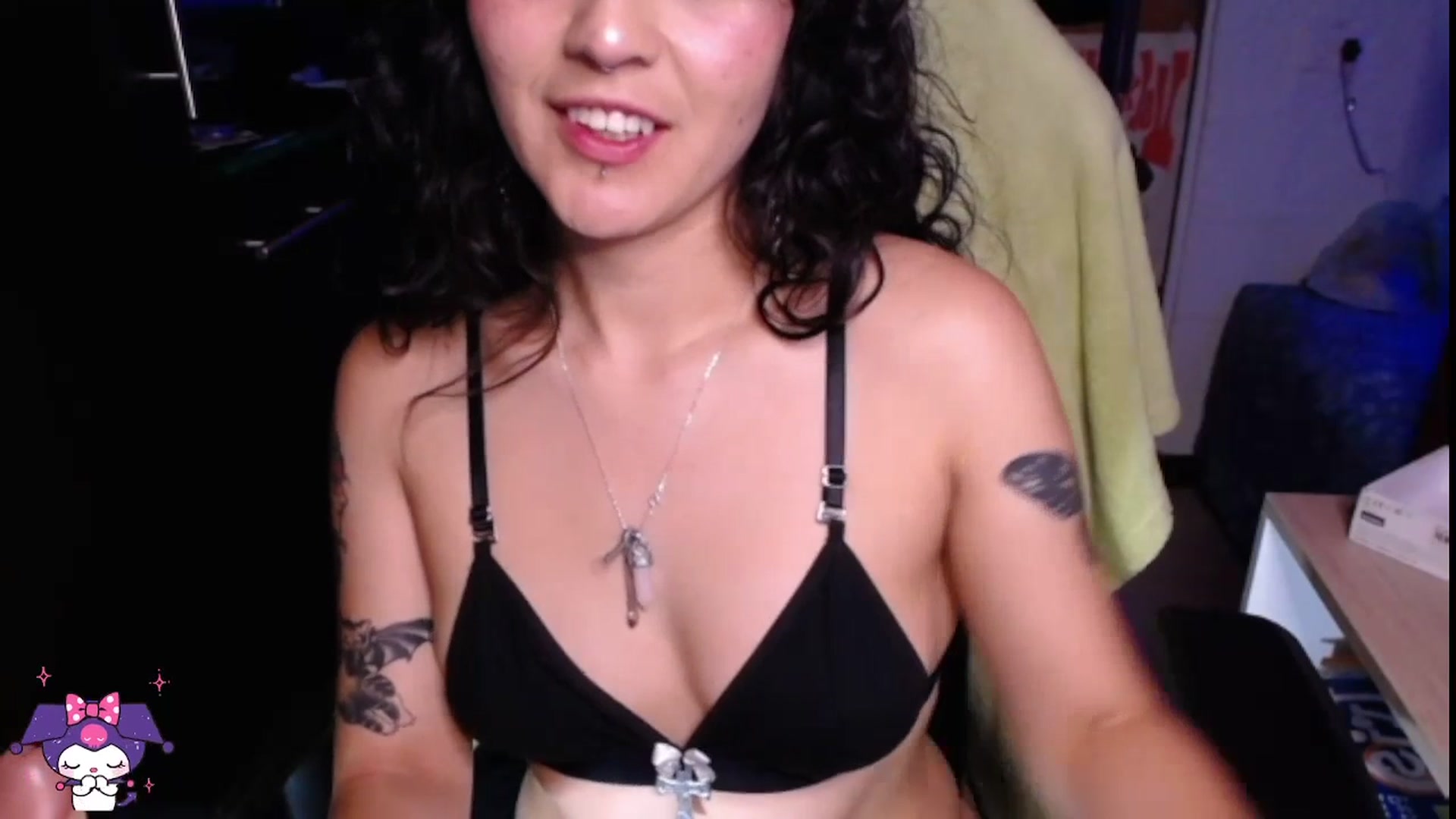 Gallery image thumbnail from Mary_se's myfreecams stream on, 07/13/2023, 16:42 image 20 of 20