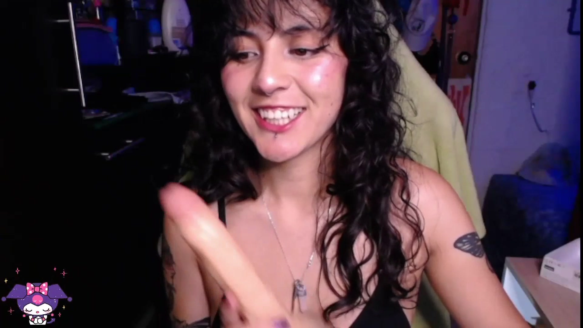 Gallery image thumbnail from Mary_se's myfreecams stream on, 07/13/2023, 16:42 image 8 of 20