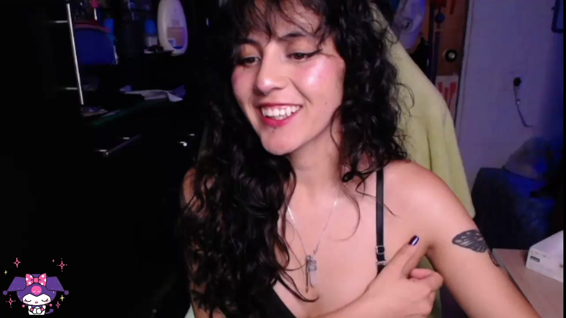 Gallery image thumbnail from Mary_se's myfreecams stream on, 07/13/2023, 16:42 image 5 of 20