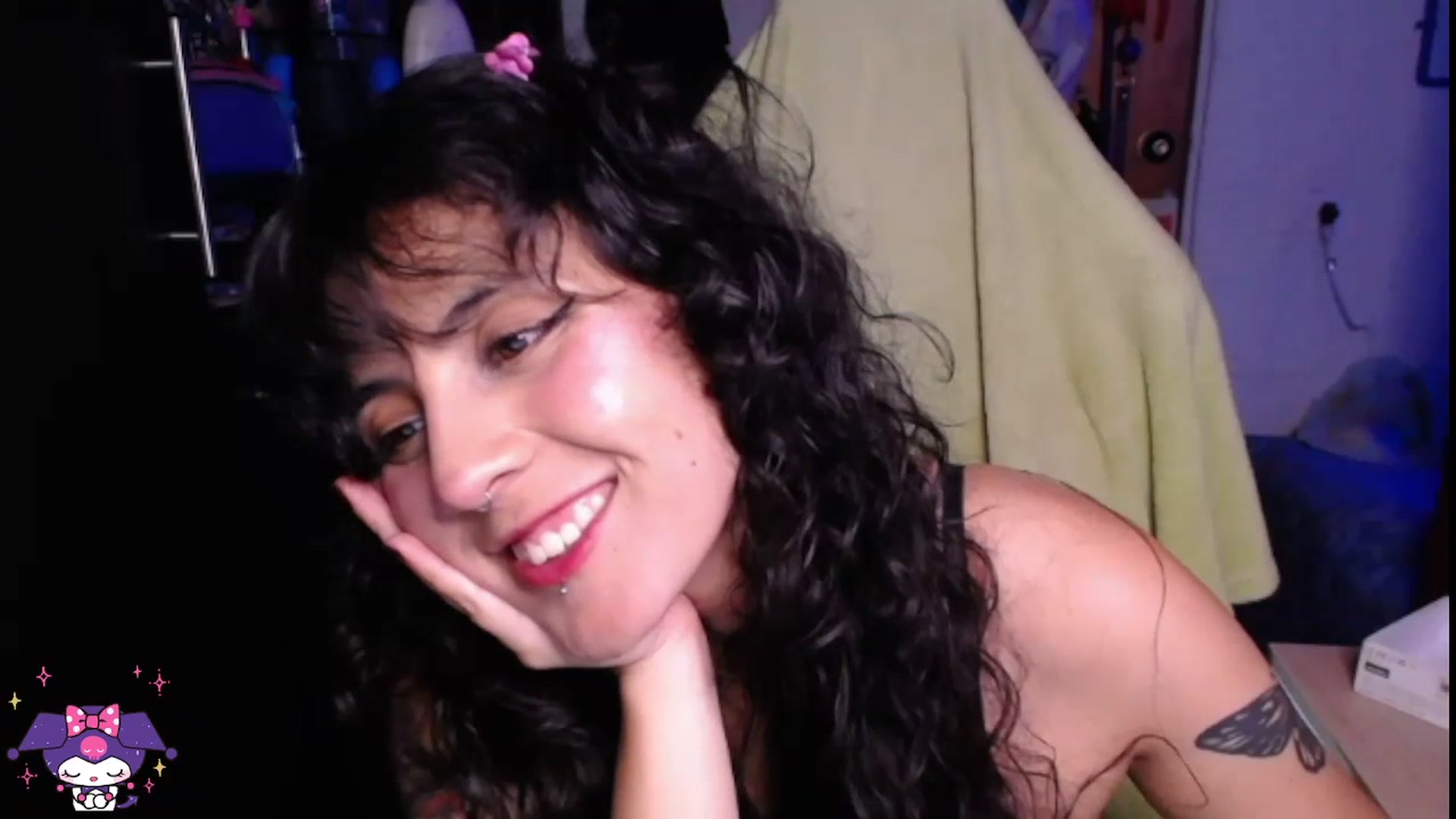 Gallery image thumbnail from Mary_se's myfreecams stream on, 07/13/2023, 16:42 image 2 of 20
