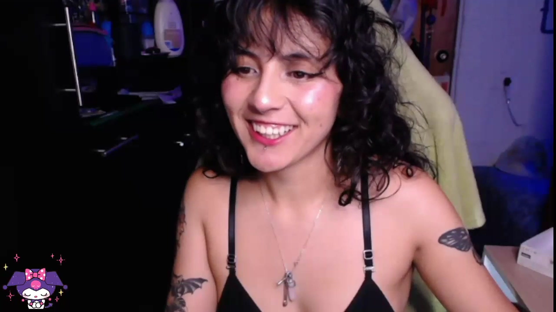 Gallery image thumbnail from Mary_se's myfreecams stream on, 07/13/2023, 16:42 image 3 of 20