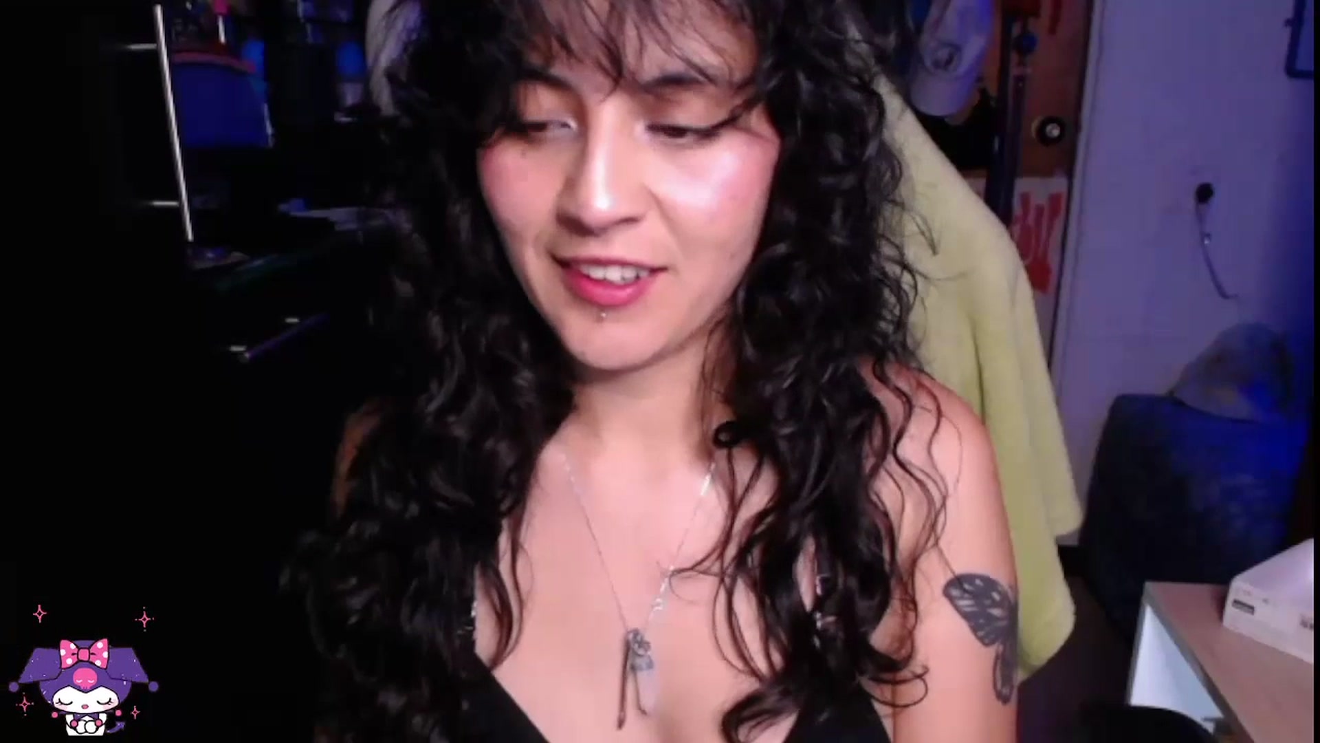 Gallery image thumbnail from Mary_se's myfreecams stream on, 07/13/2023, 16:42 image 6 of 20