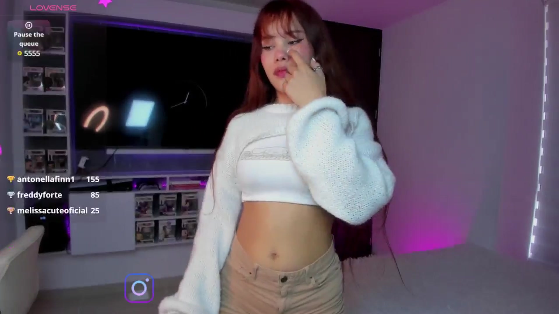 Gallery image thumbnail from Marycollinss's myfreecams stream on, 07/08/2025, 18:53 image 8 of 20