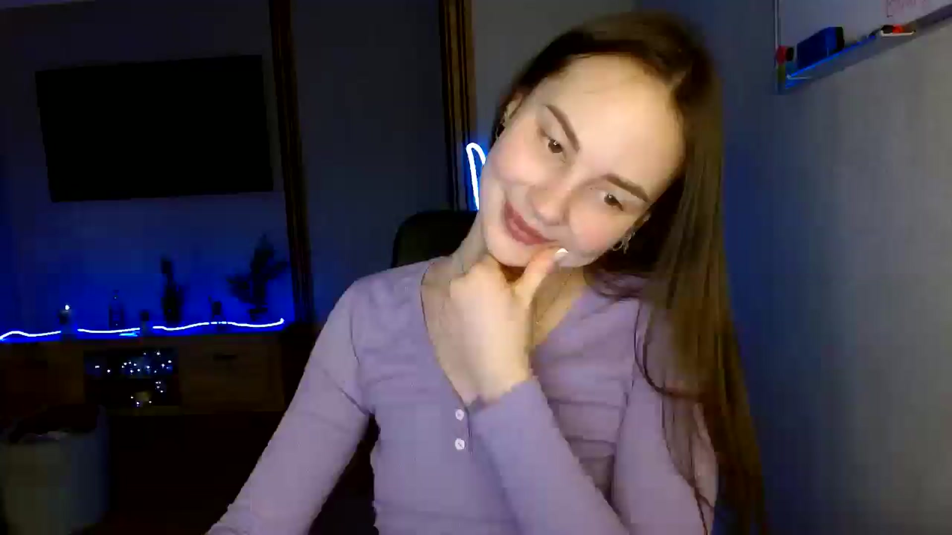 Gallery image thumbnail from Maryme_myr's myfreecams stream on, 02/18/2025, 19:28 image 9 of 20