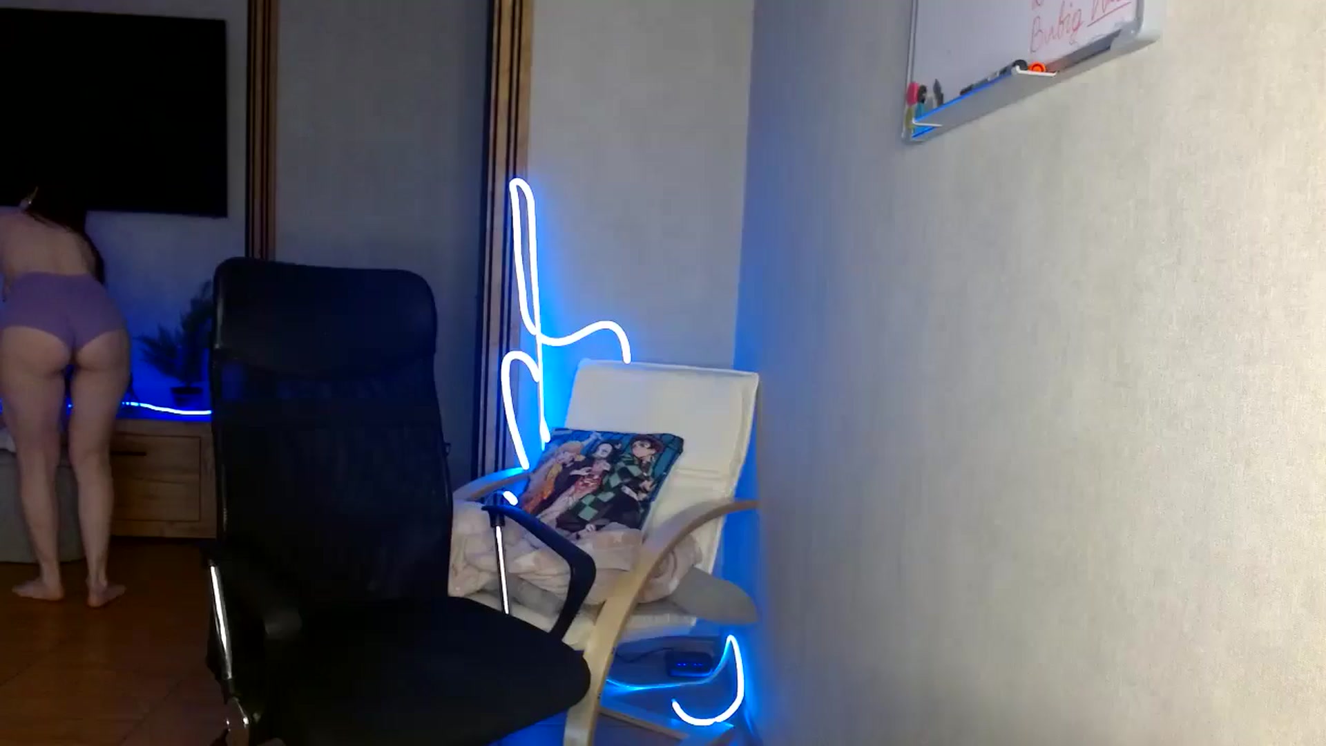 Gallery image thumbnail from Maryme_myr's myfreecams stream on, 02/18/2025, 22:33 image 4 of 20