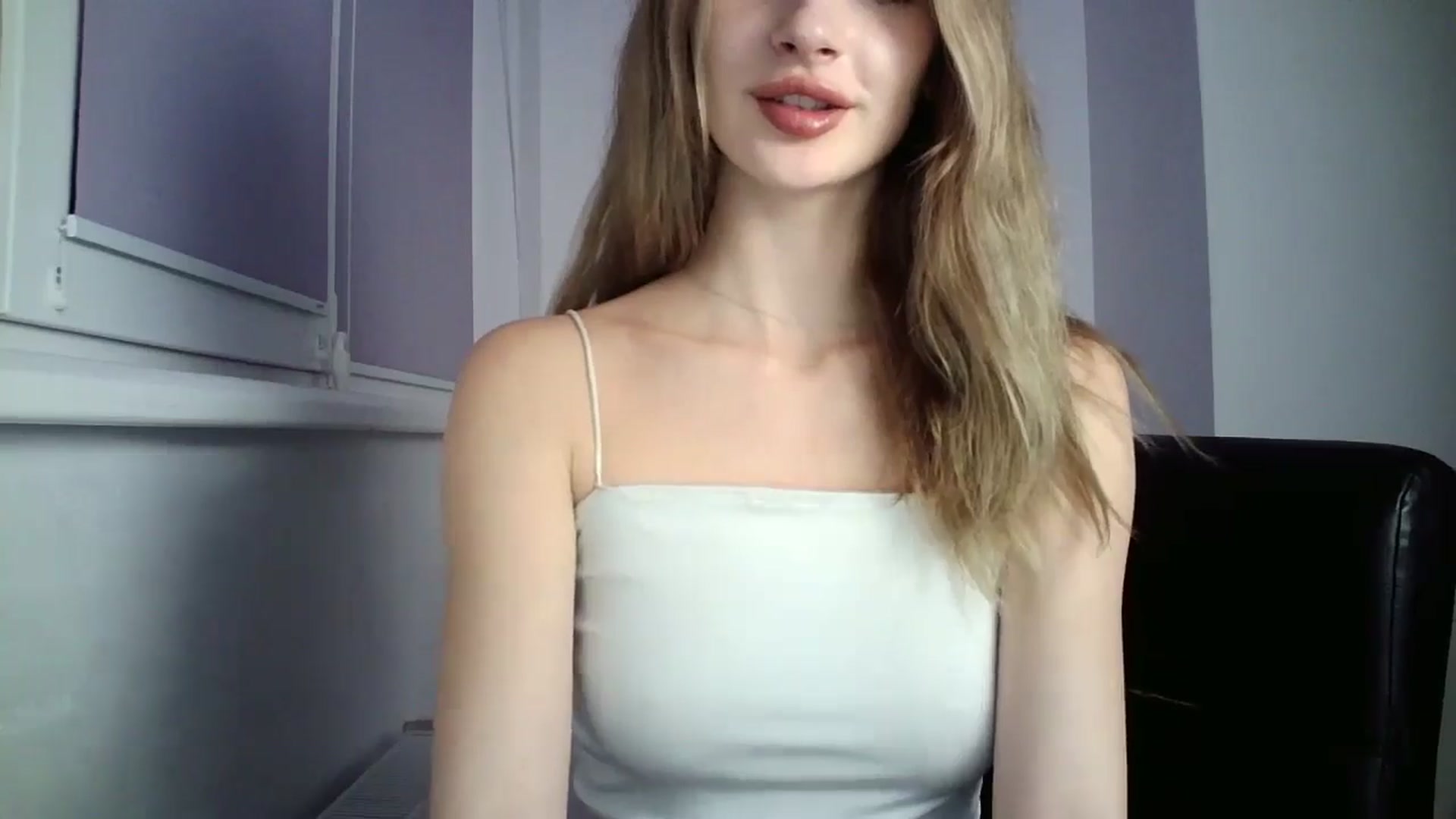 Gallery image thumbnail from MaryyCo's myfreecams stream on, 10/16/2024, 19:14 image 2 of 20