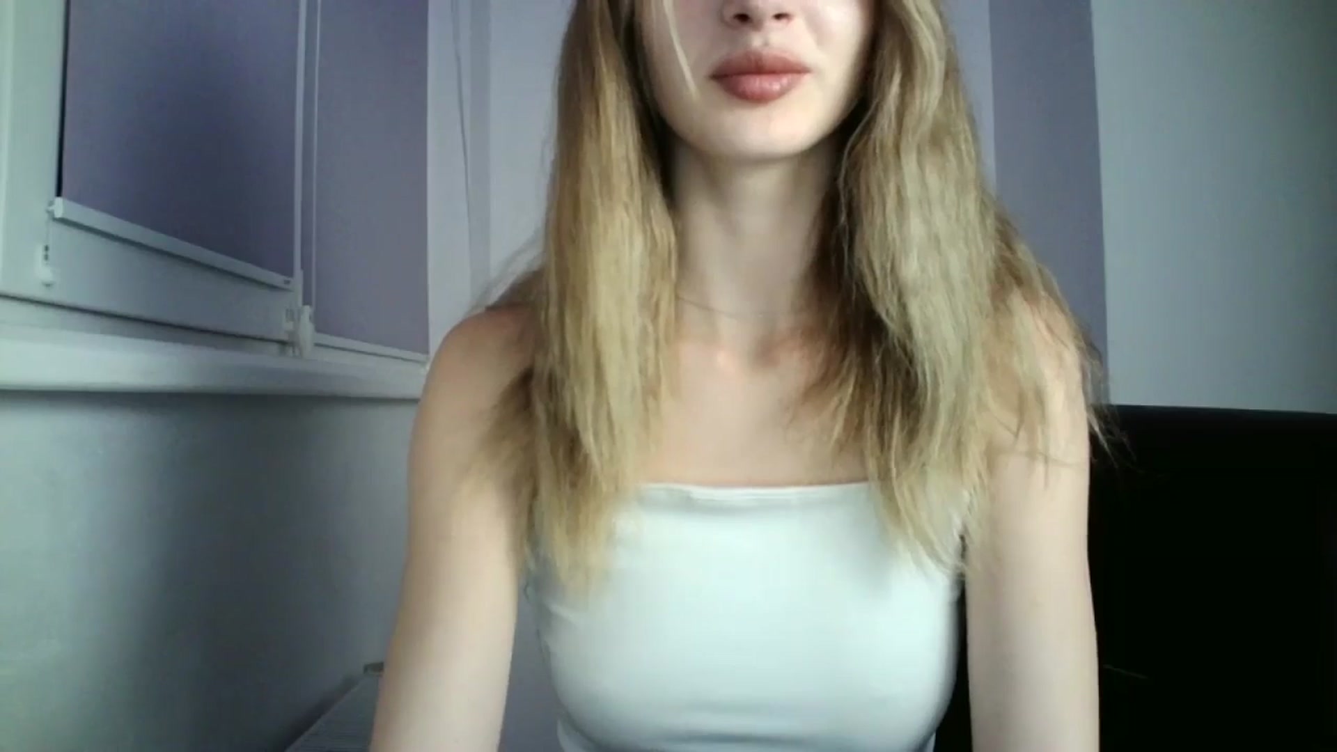 Gallery image thumbnail from MaryyCo's myfreecams stream on, 10/16/2024, 19:14 image 16 of 20