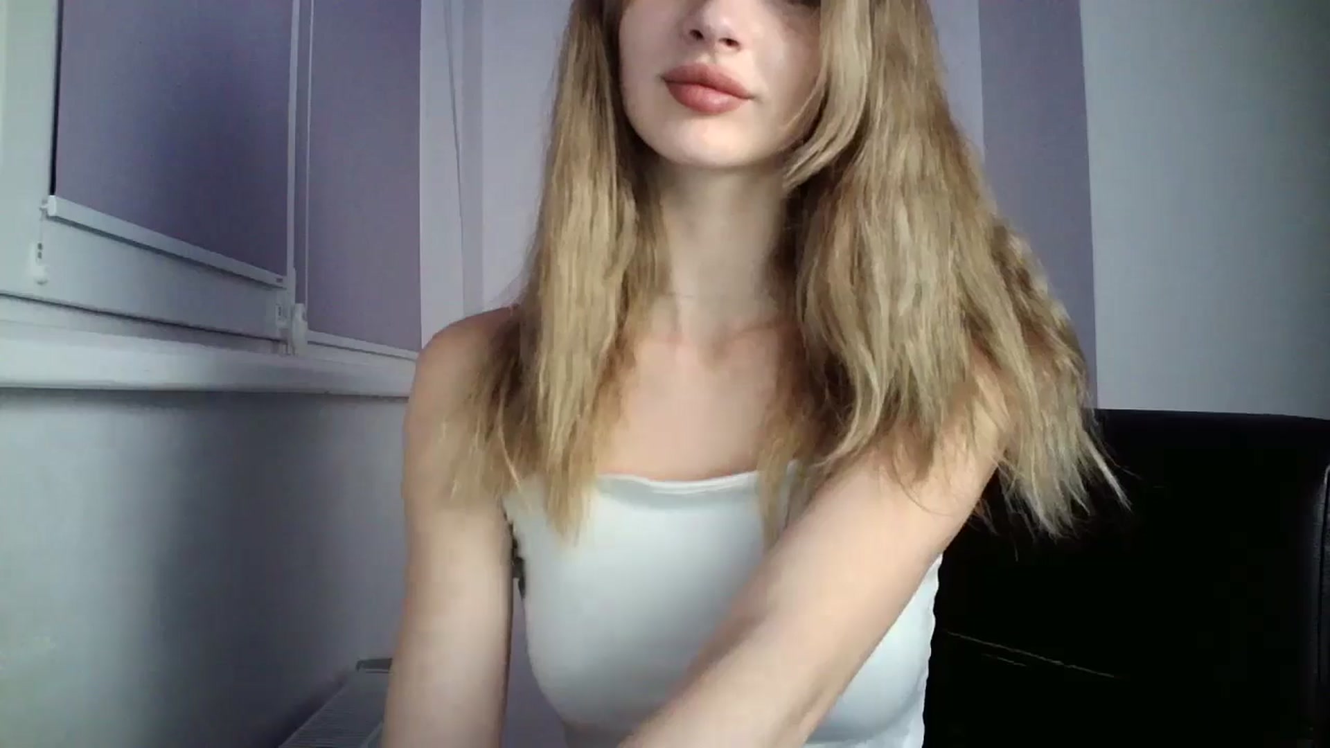 Gallery image thumbnail from MaryyCo's myfreecams stream on, 10/16/2024, 19:38 image 2 of 20