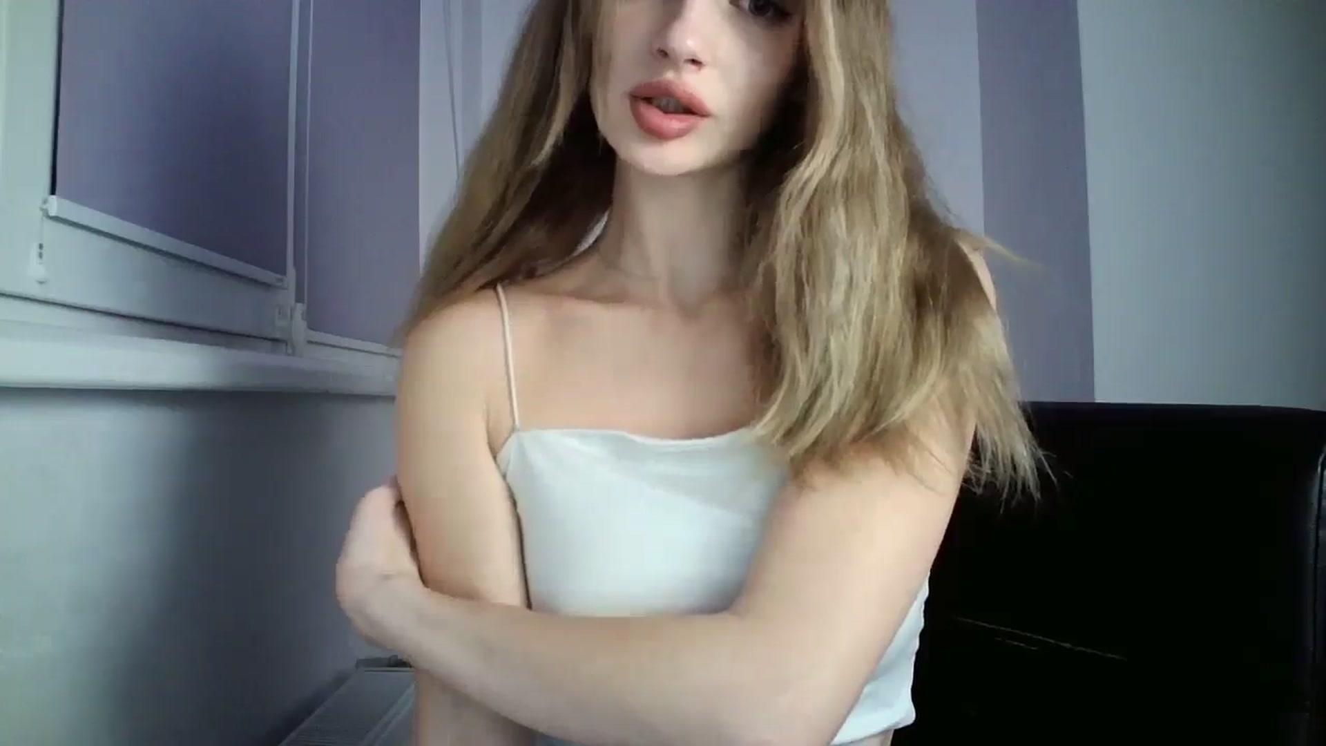 Gallery image thumbnail from MaryyCo's myfreecams stream on, 10/16/2024, 19:38 image 3 of 20