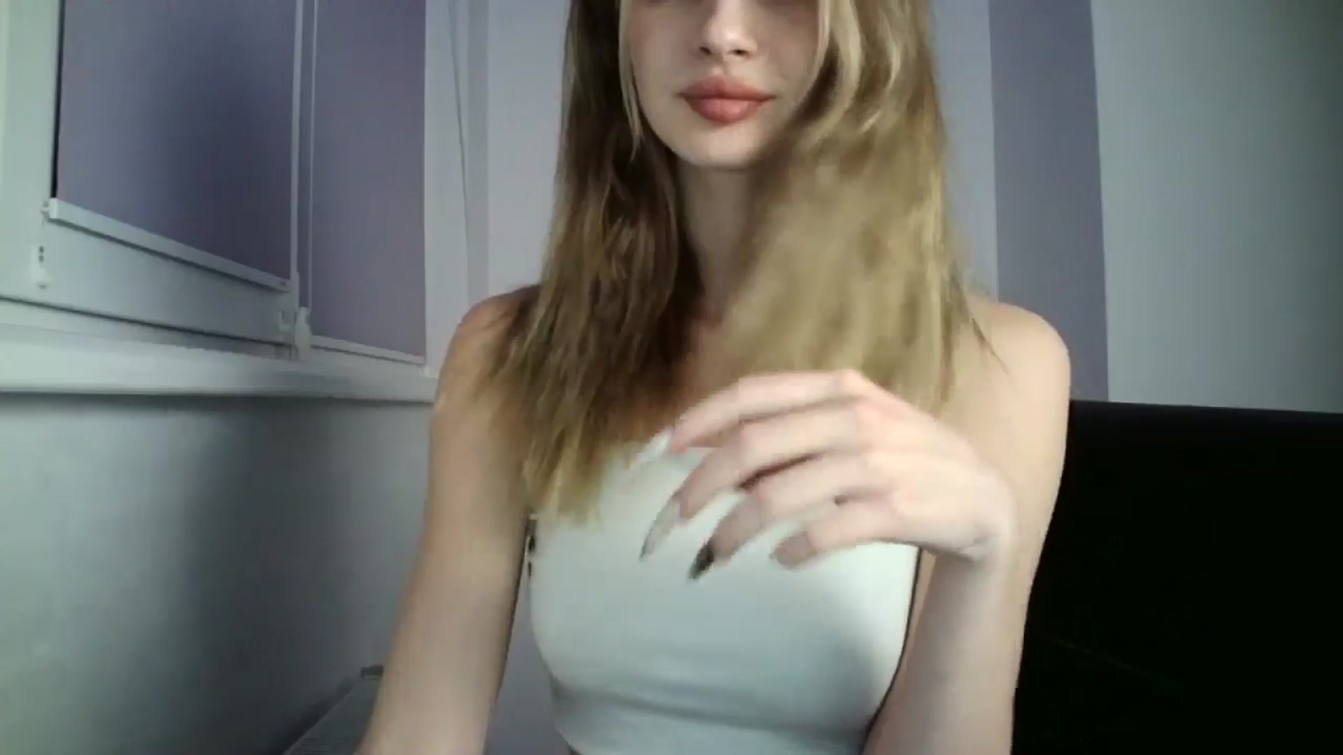 Gallery image thumbnail from MaryyCo's myfreecams stream on, 10/16/2024, 19:38 image 7 of 20