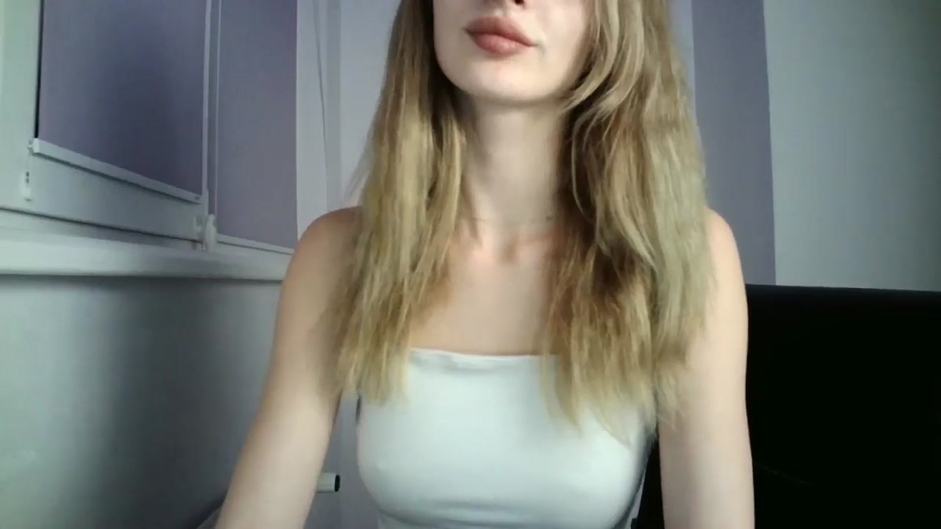Gallery image thumbnail from MaryyCo's myfreecams stream on, 10/16/2024, 19:38 image 16 of 20
