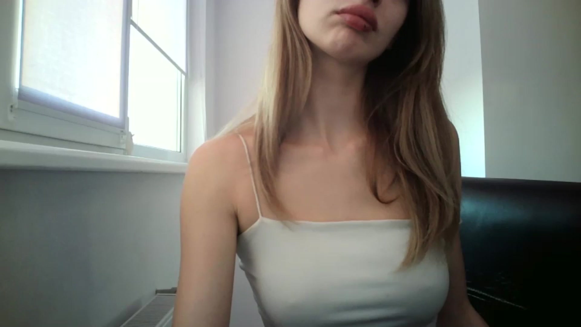 Gallery image thumbnail from MaryyCo's myfreecams stream on, 10/25/2024, 14:38 image 18 of 20