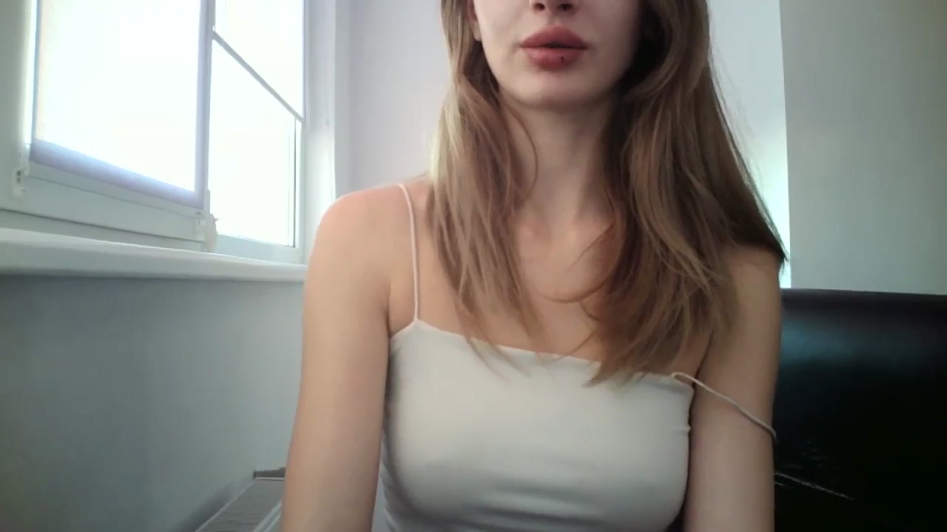 Gallery image thumbnail from MaryyCo's myfreecams stream on, 10/25/2024, 14:38 image 19 of 20