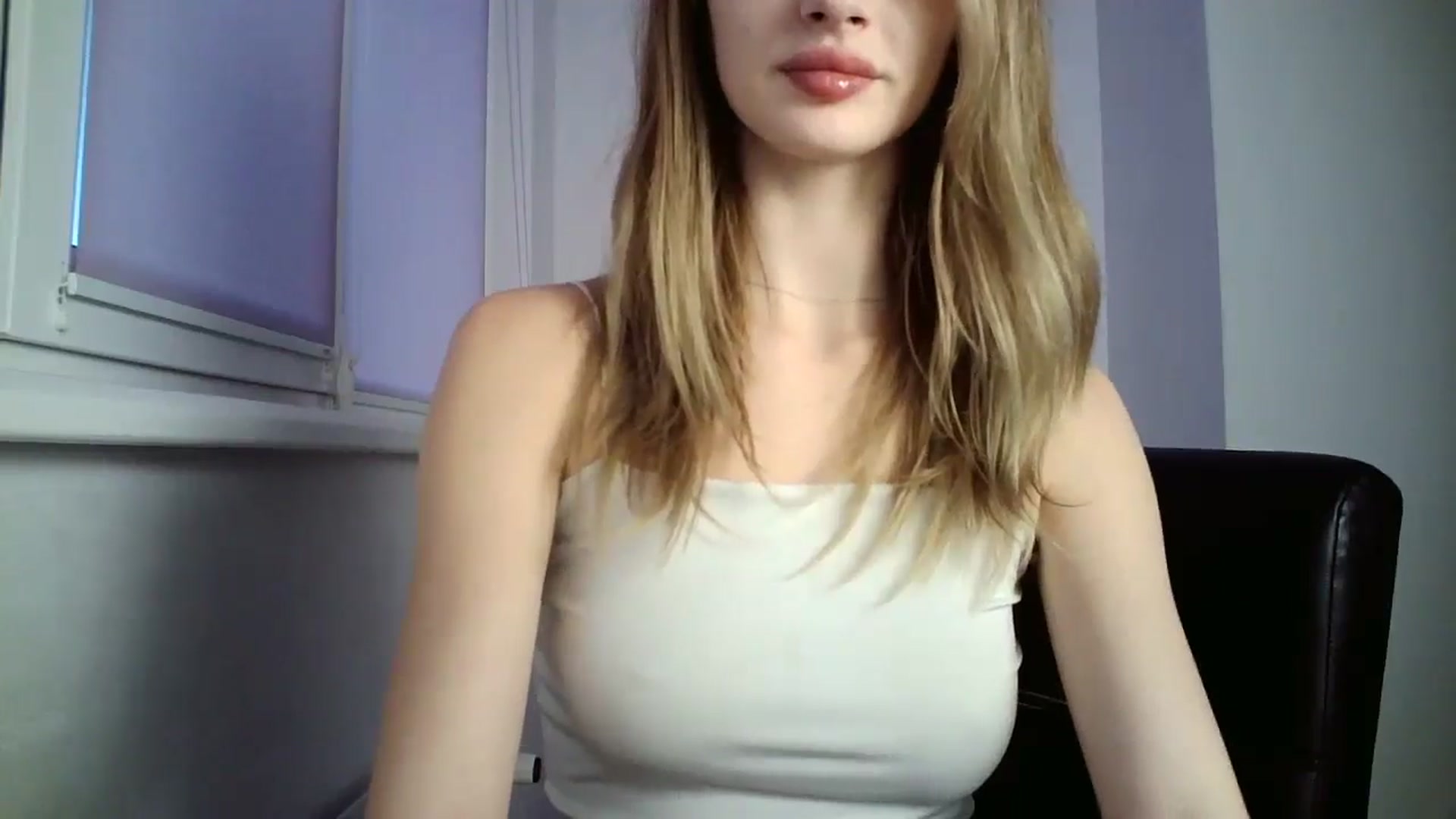 Gallery image thumbnail from MaryyCo's myfreecams stream on, 11/01/2024, 15:07 image 7 of 20