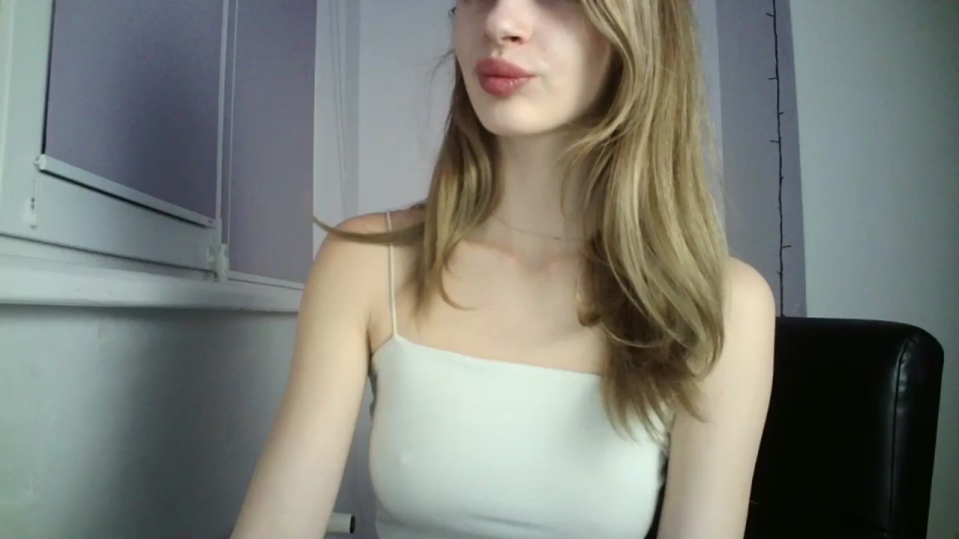Gallery image thumbnail from MaryyCo's myfreecams stream on, 11/12/2024, 17:47 image 1 of 20