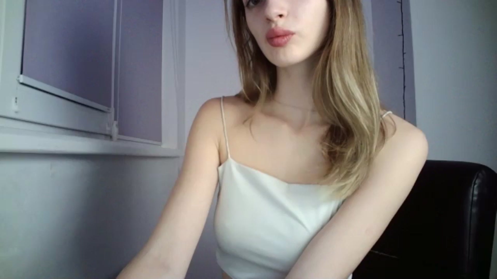 Gallery image thumbnail from MaryyCo's myfreecams stream on, 11/12/2024, 17:47 image 14 of 20