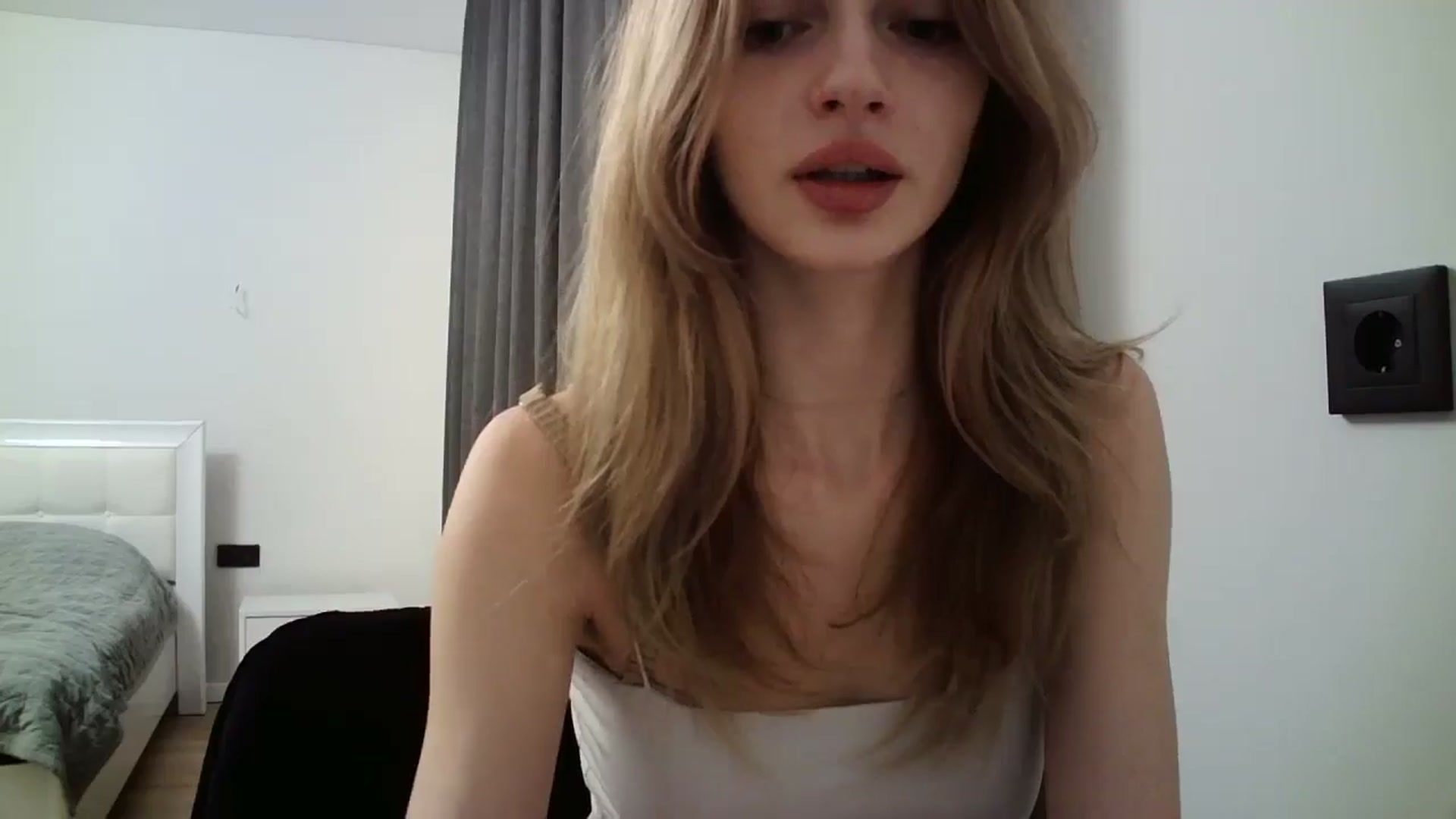 Gallery image thumbnail from MaryyCo's myfreecams stream on, 12/10/2024, 19:40 image 7 of 20